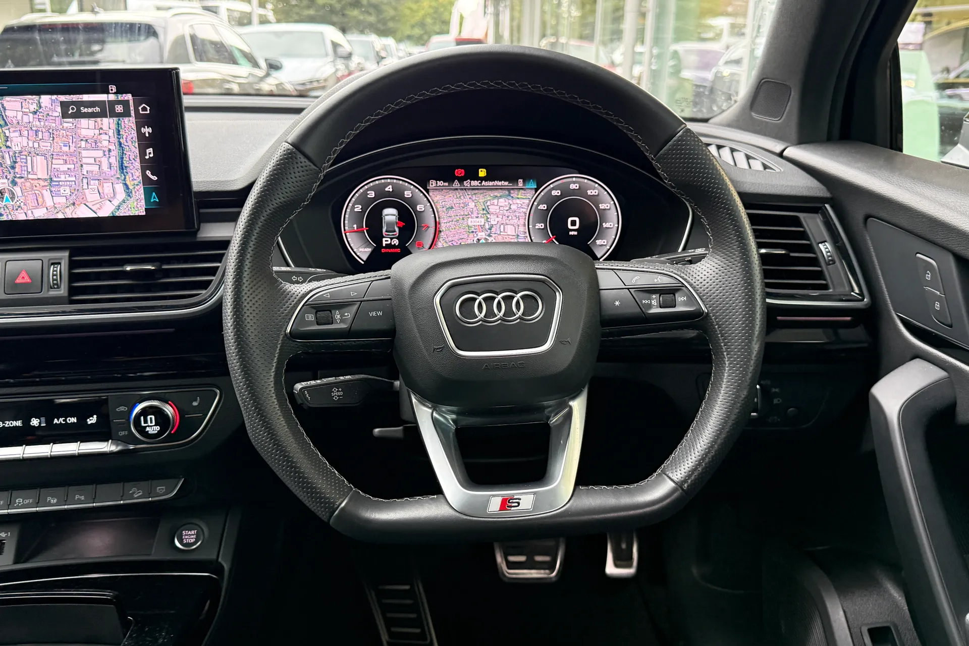 Audi Q5 thumbnail image number 35