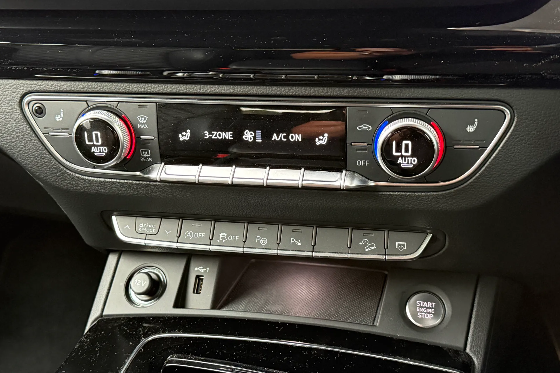Audi Q5 thumbnail image number 17