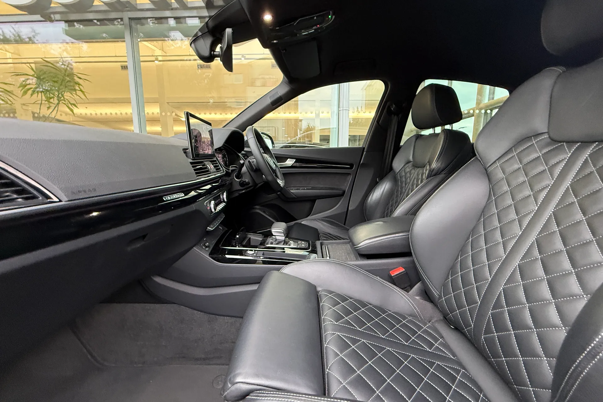 Audi Q5 thumbnail image number 48