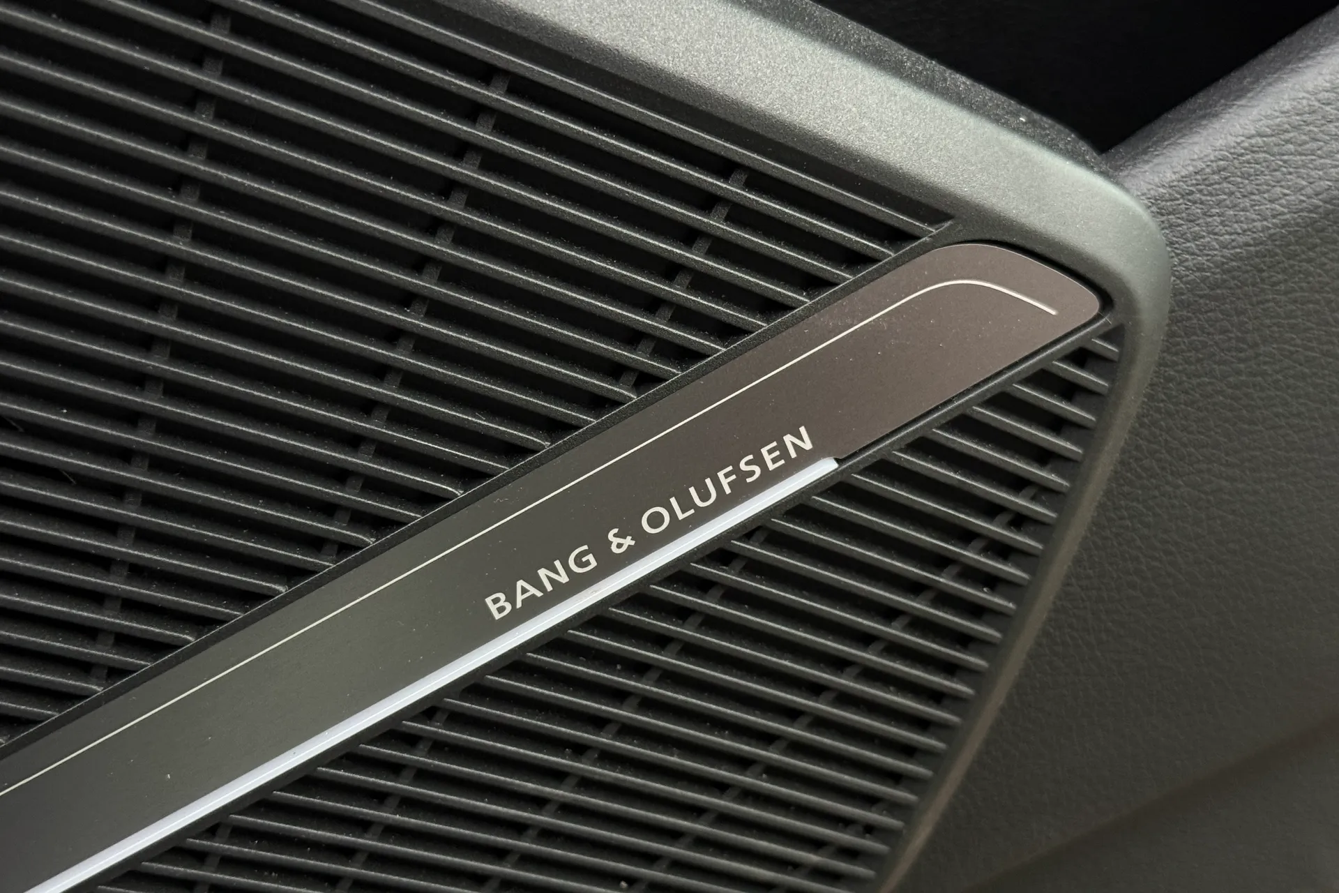 Audi Q5 thumbnail image number 24