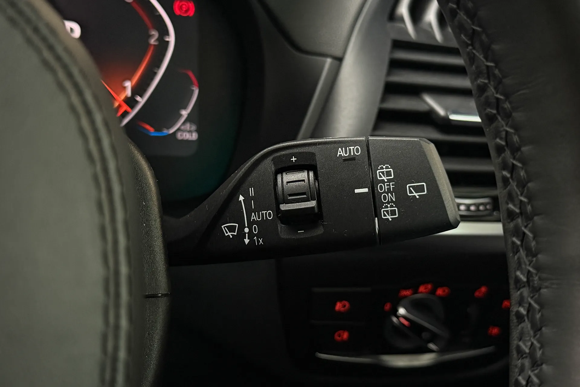 BMW X3 thumbnail image number 11
