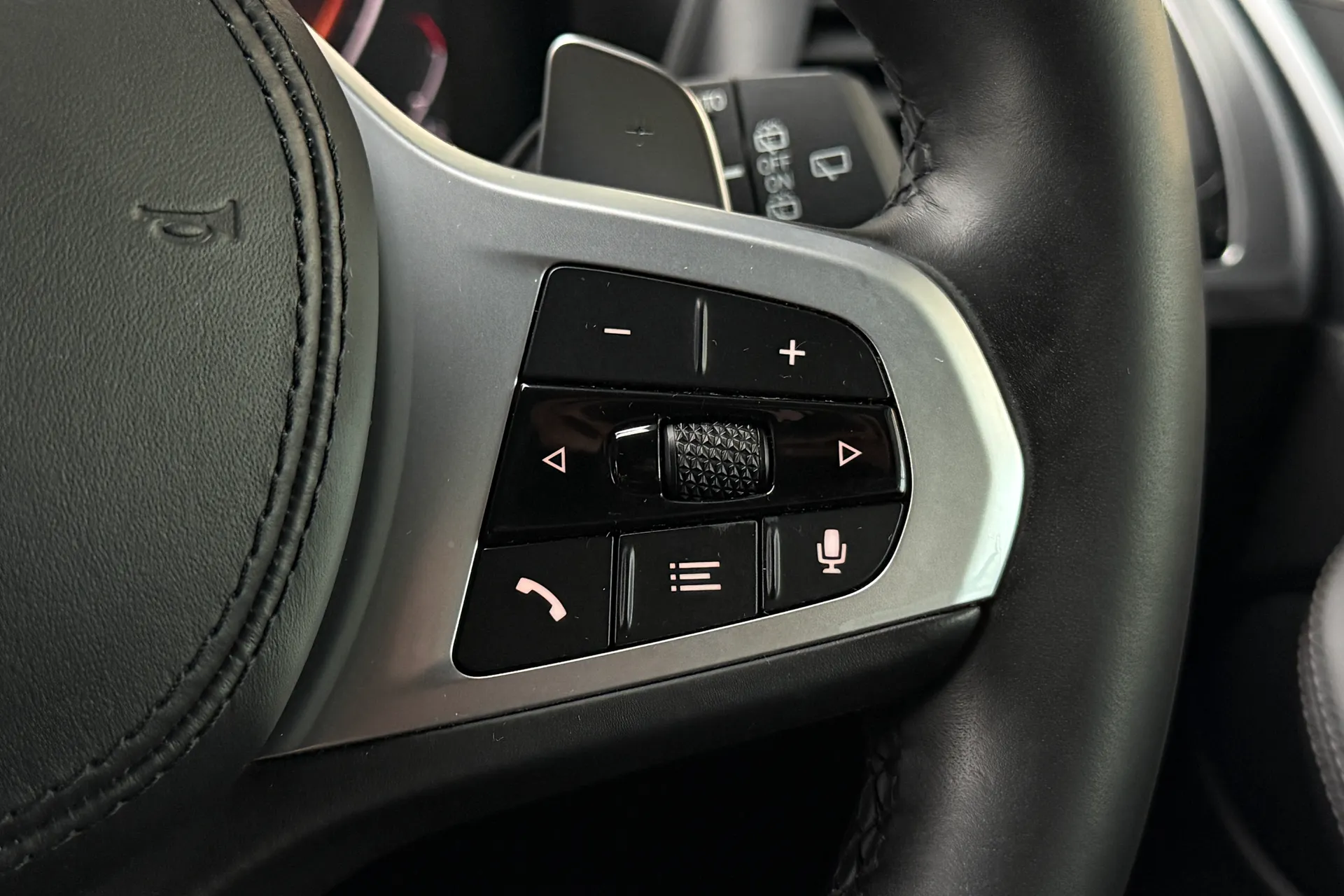 BMW X3 thumbnail image number 9