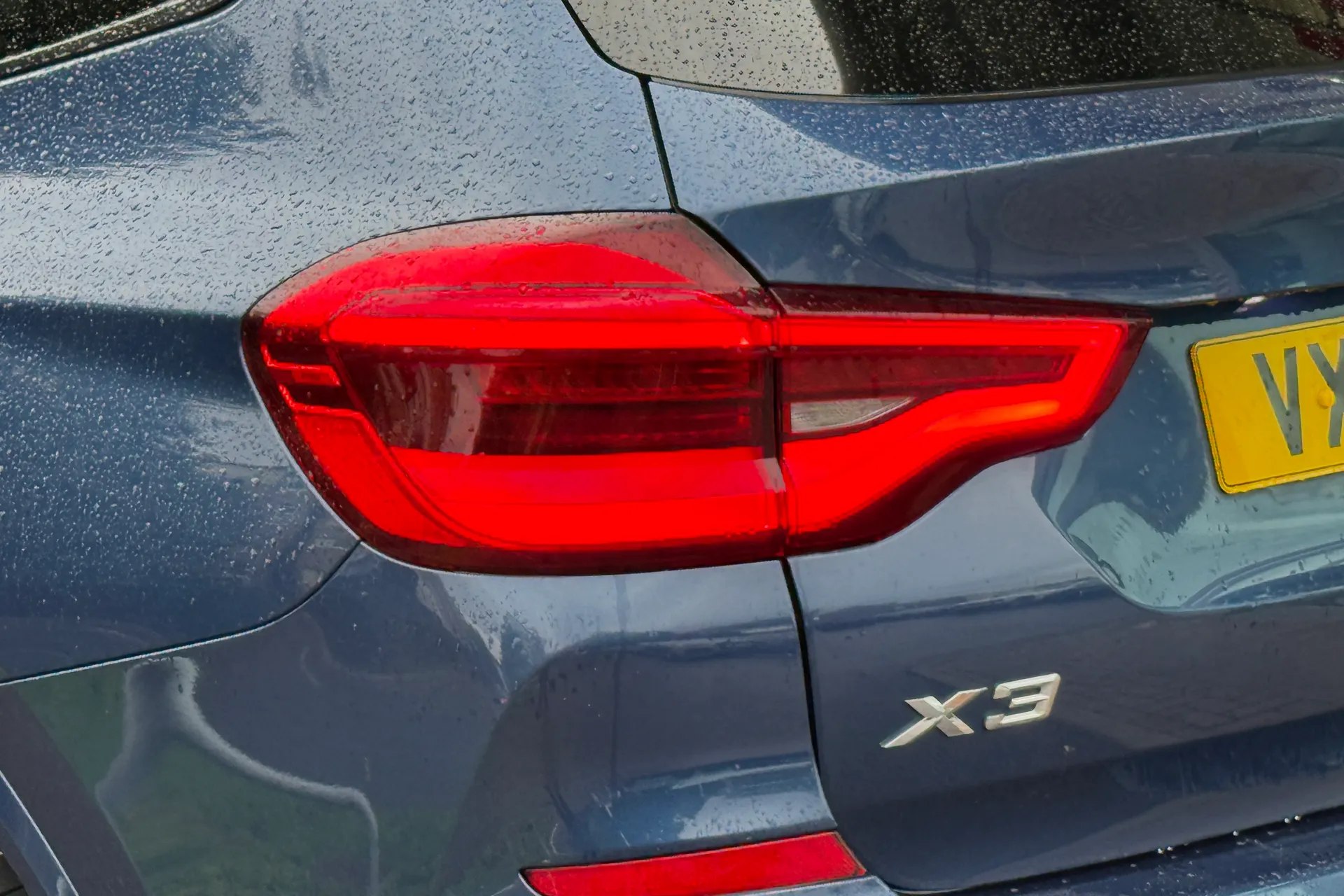 BMW X3 thumbnail image number 39