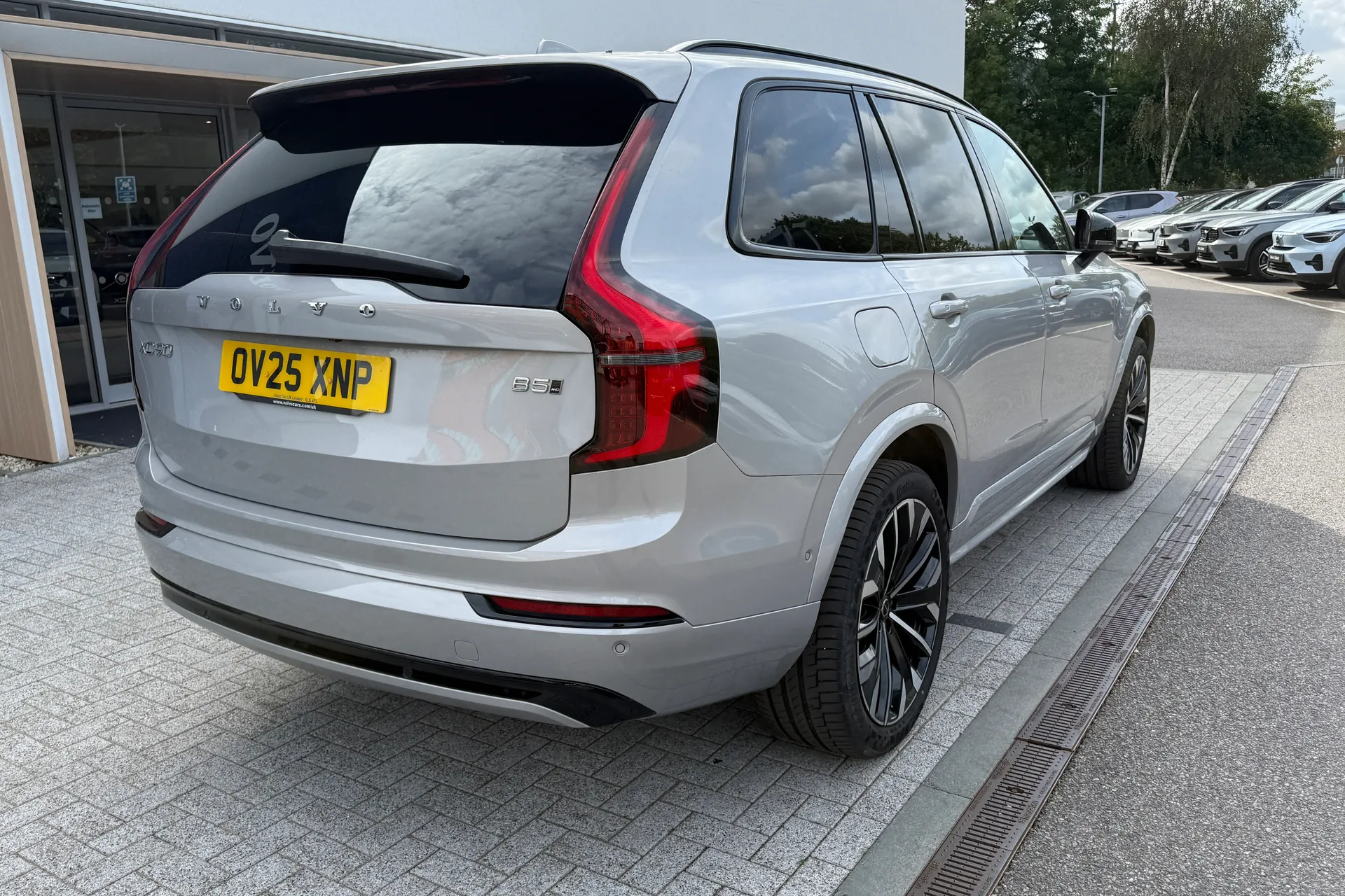 Volvo XC90 thumbnail image number 10