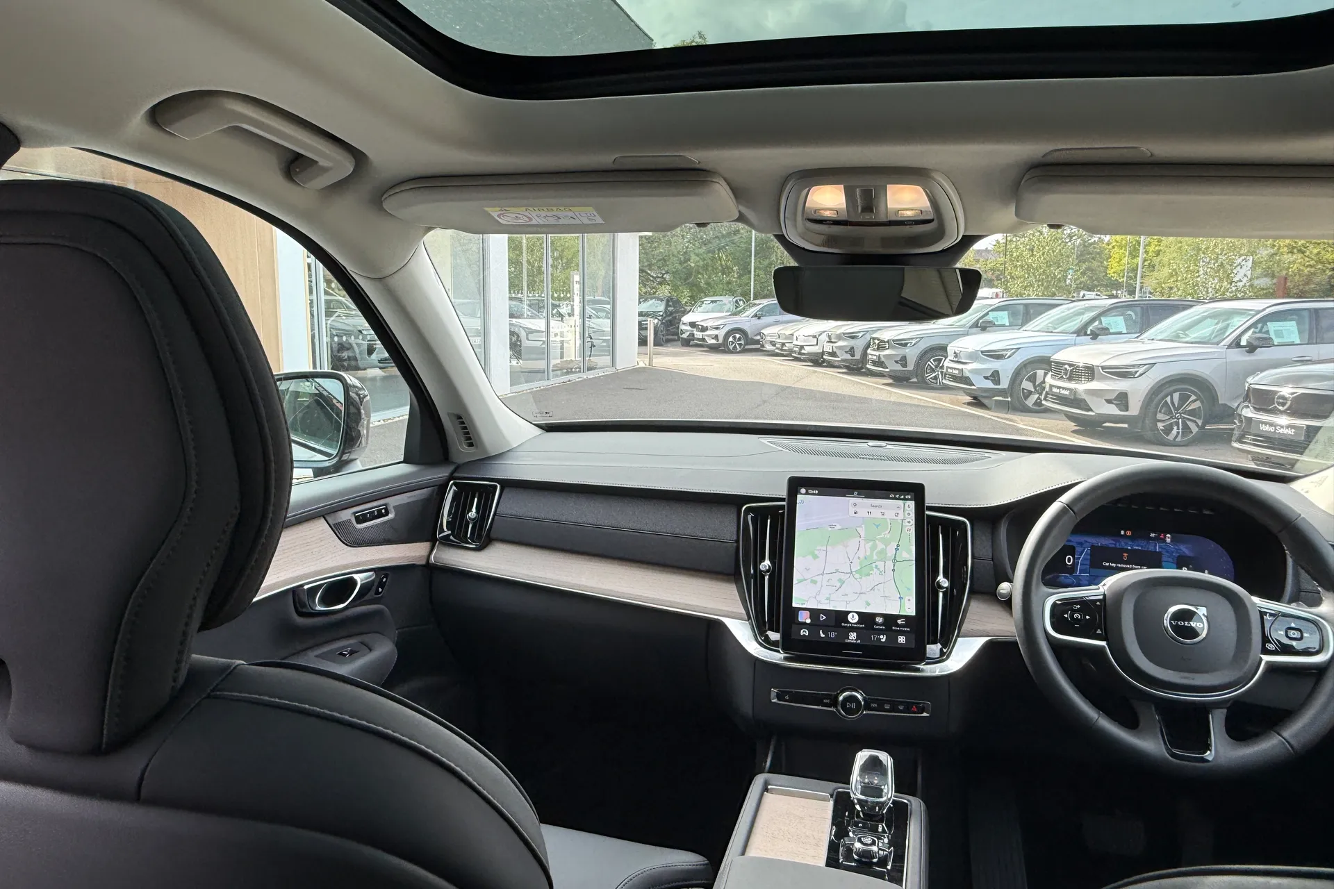 Volvo XC90 thumbnail image number 34