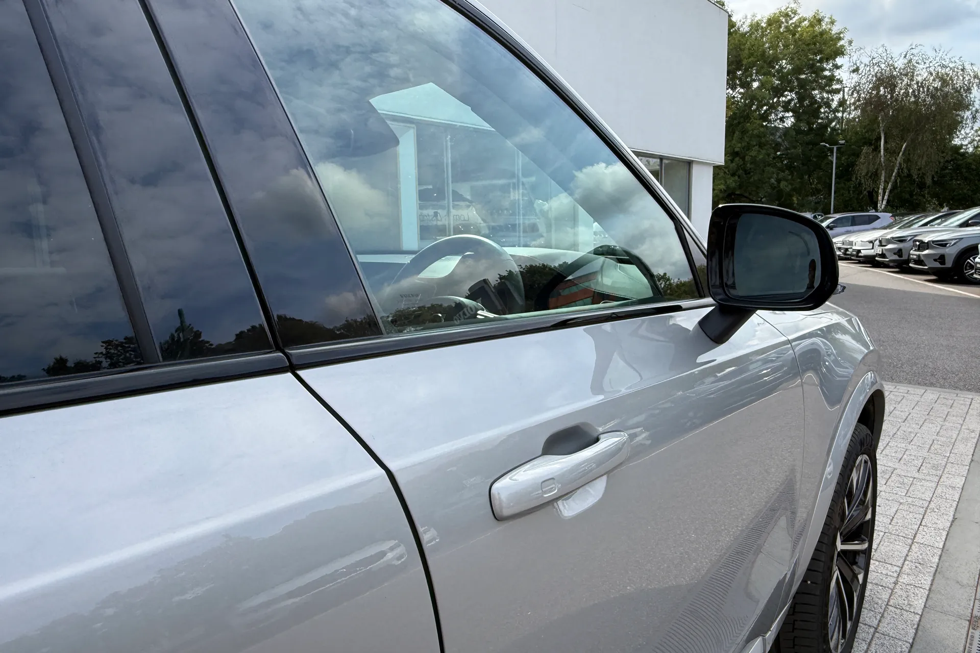 Volvo XC90 thumbnail image number 17