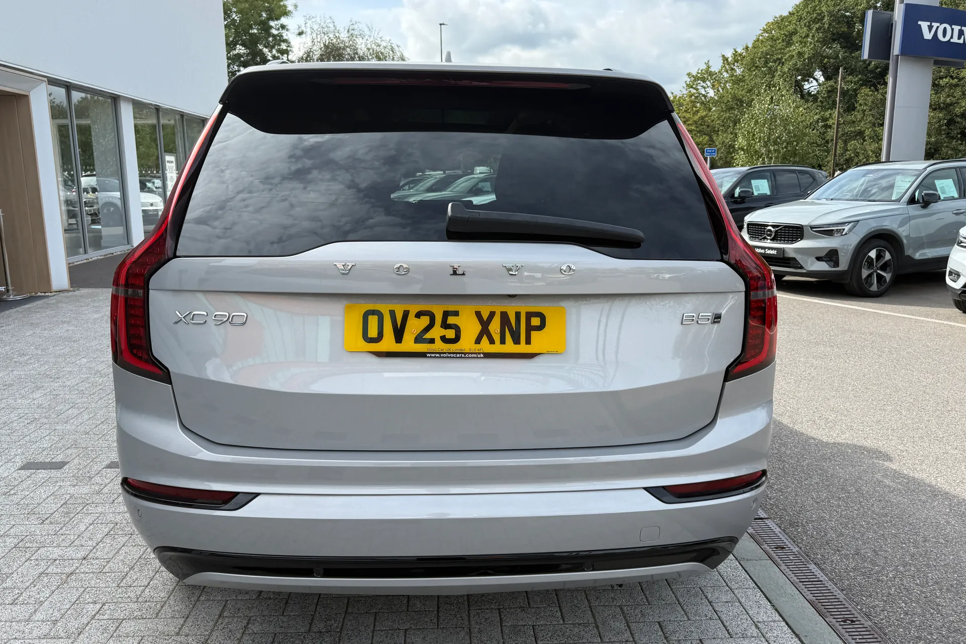Volvo XC90 thumbnail image number 11