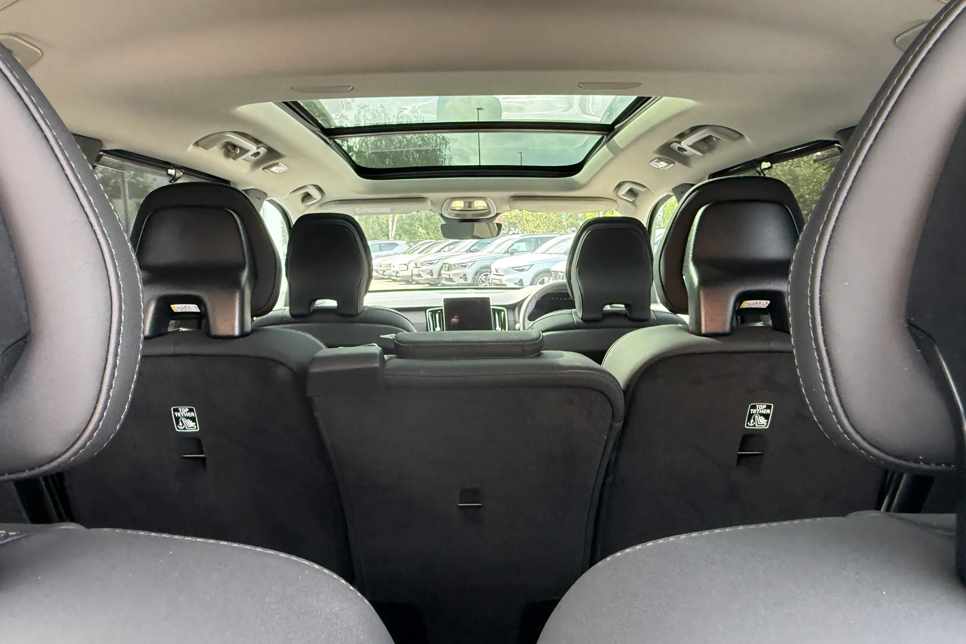 Volvo XC90 thumbnail image number 8