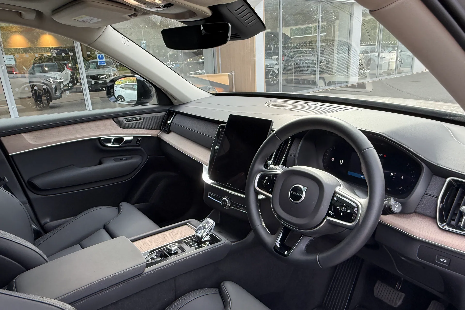 Volvo XC90 thumbnail image number 6