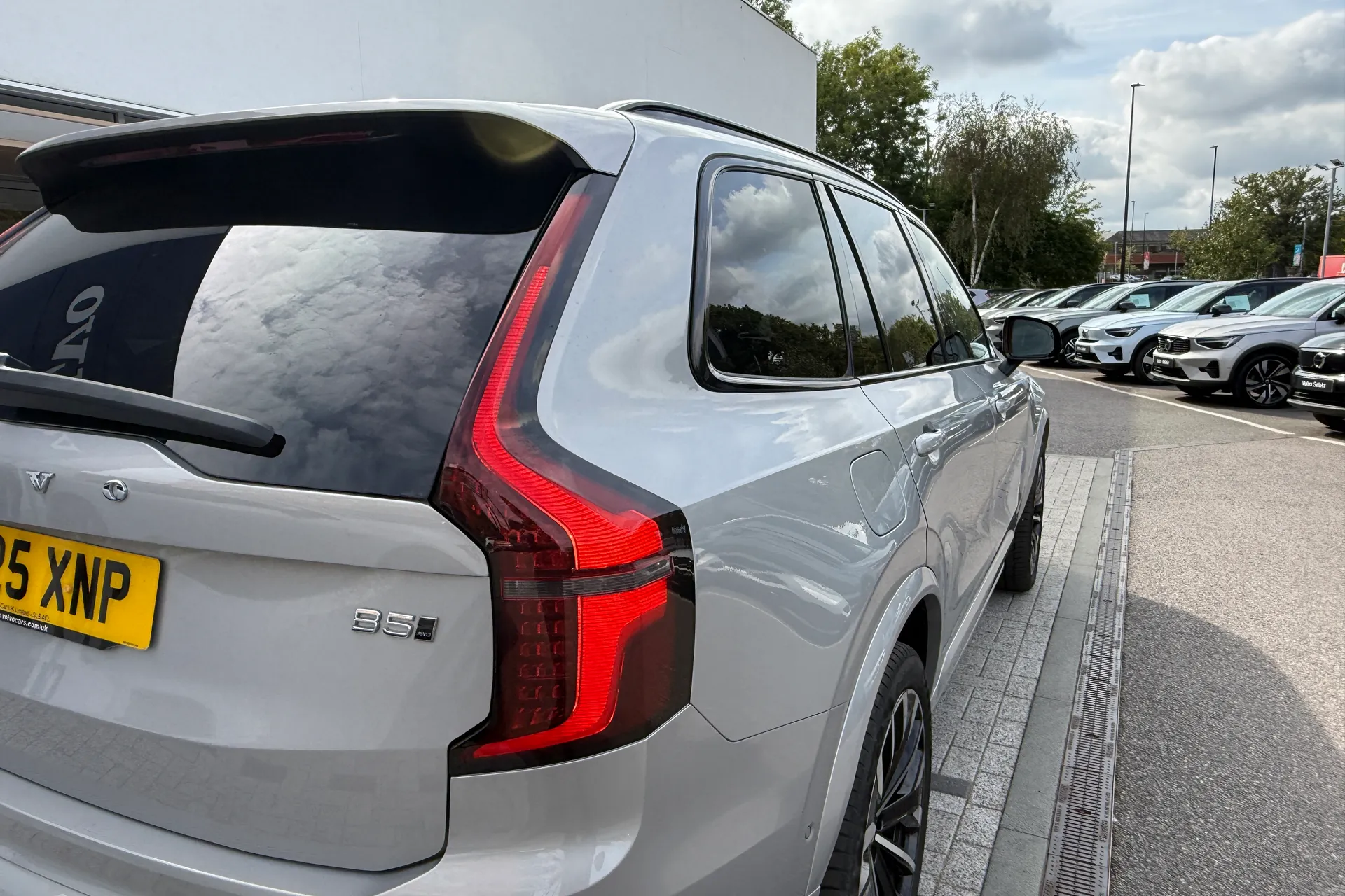 Volvo XC90 thumbnail image number 19