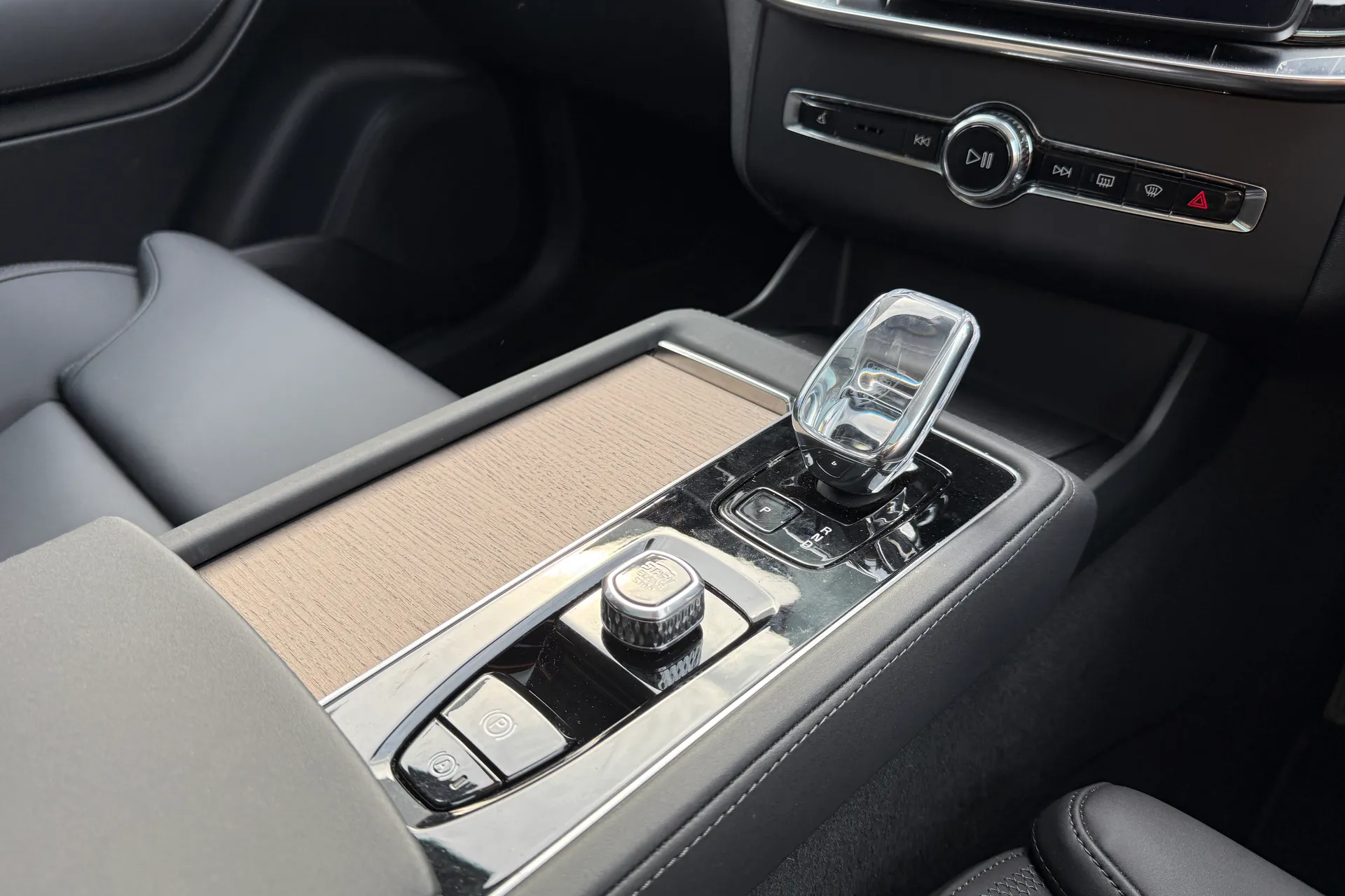 Volvo XC90 thumbnail image number 46