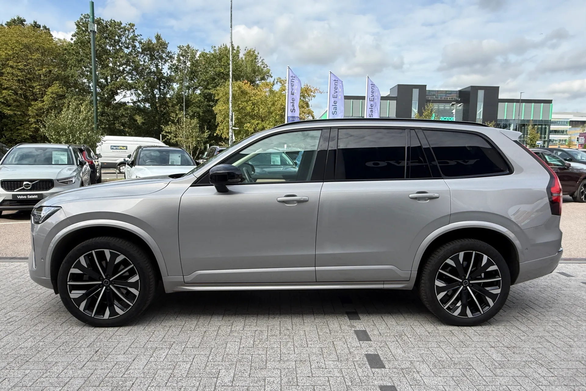 Volvo XC90 thumbnail image number 13