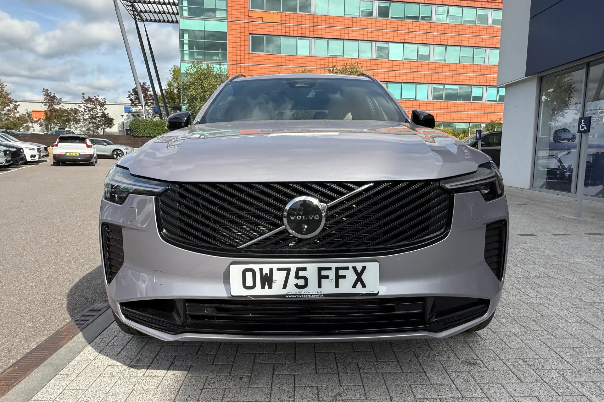 Volvo XC90 thumbnail image number 16