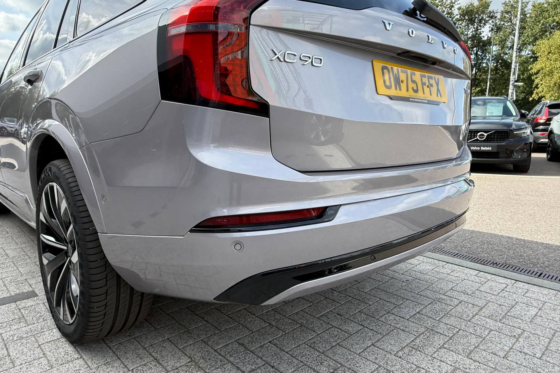 Volvo XC90 thumbnail image number 22