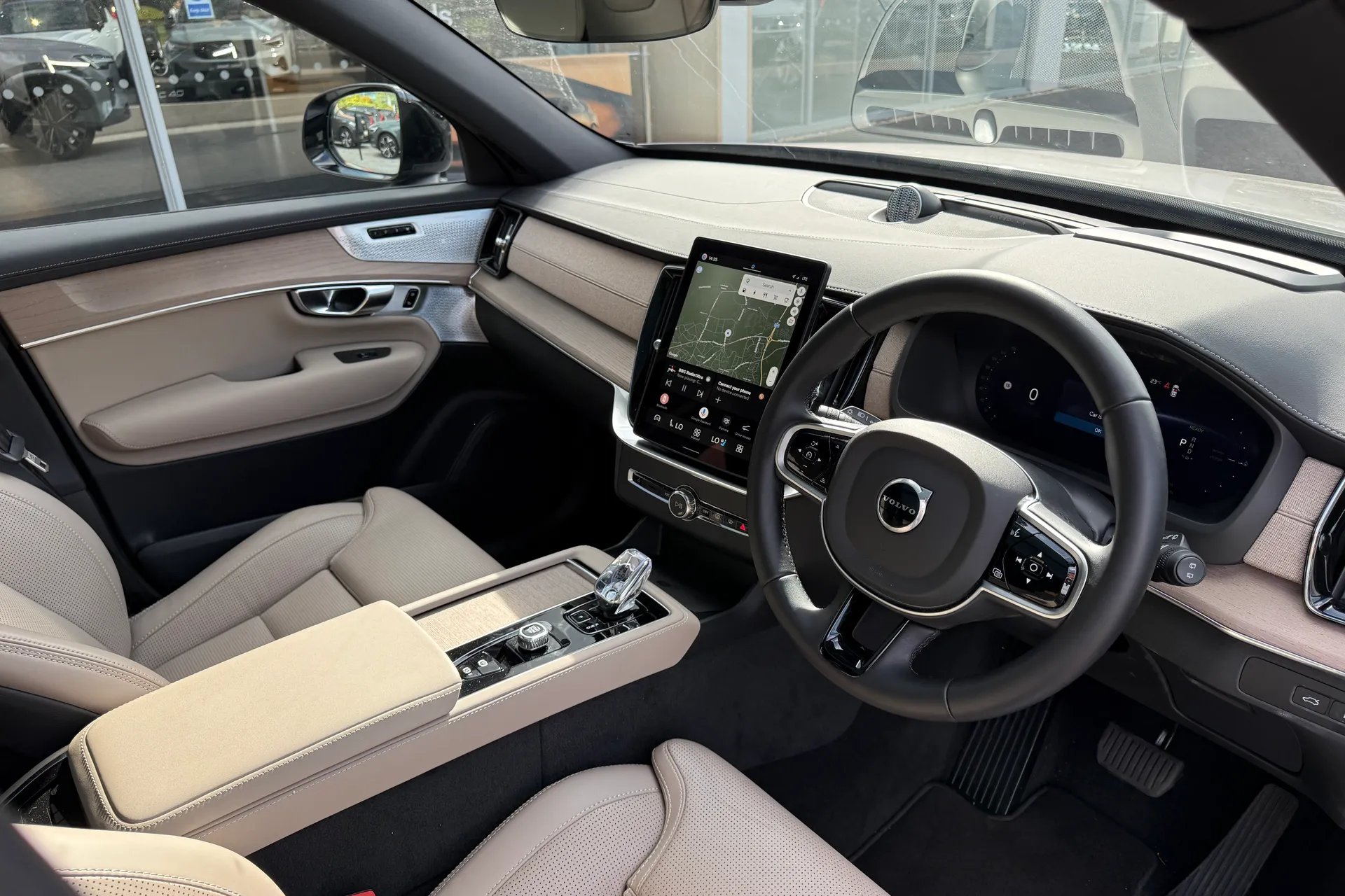 Volvo XC90 thumbnail image number 6