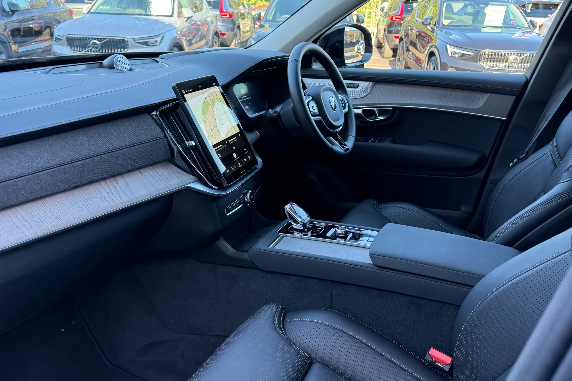 Volvo XC90 thumbnail image number 29