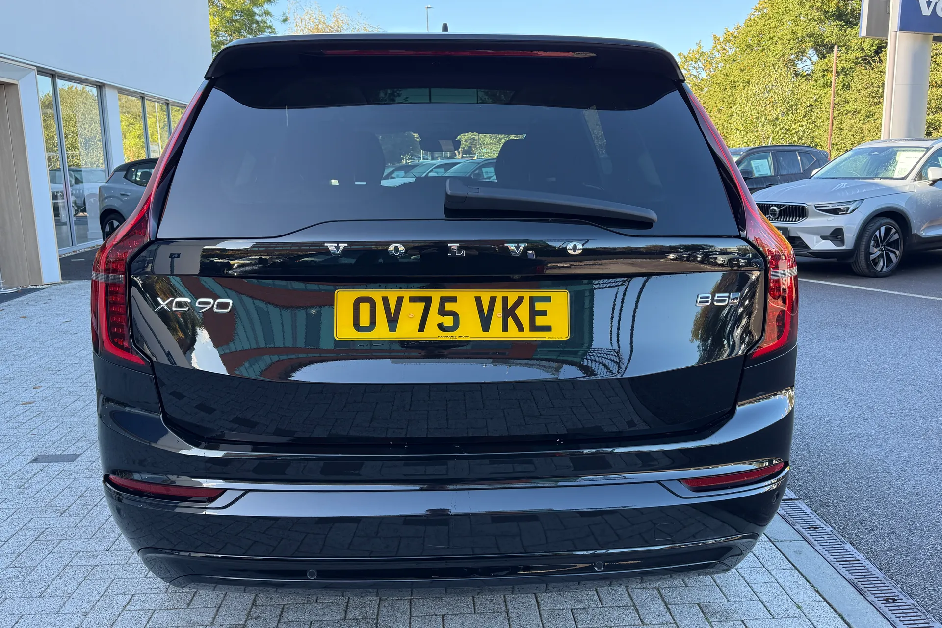 Volvo XC90 thumbnail image number 12