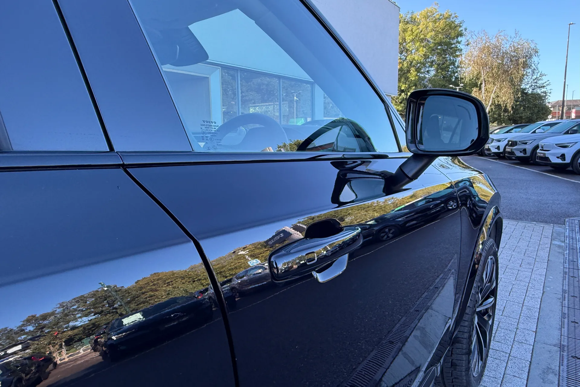 Volvo XC90 thumbnail image number 18