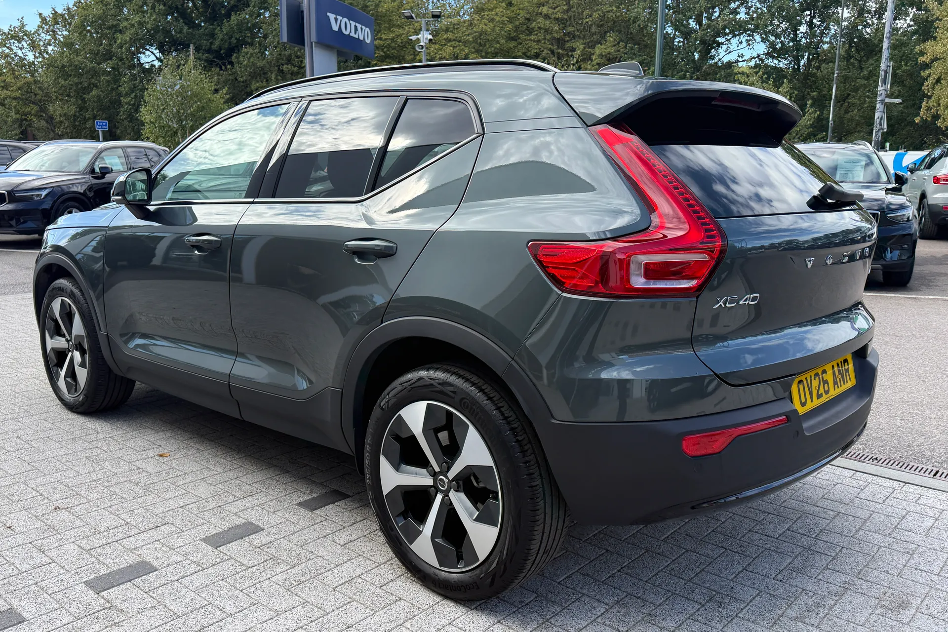 Volvo XC40 thumbnail image number 10
