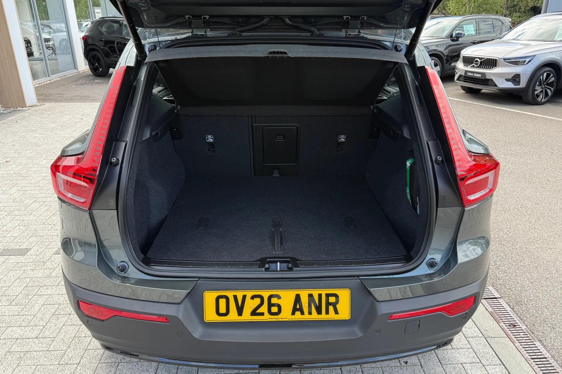 Volvo XC40 thumbnail image number 20