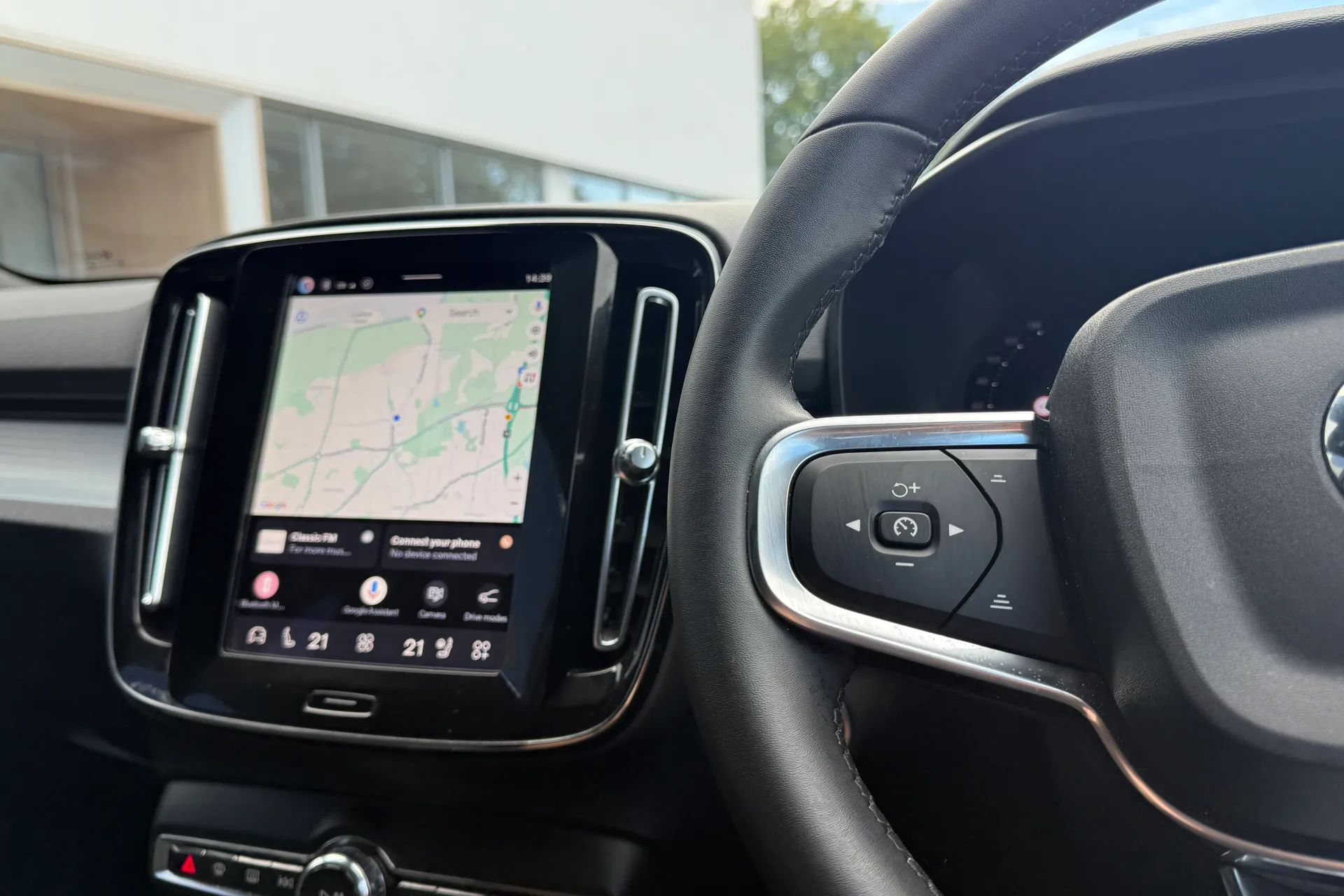 Volvo XC40 thumbnail image number 35