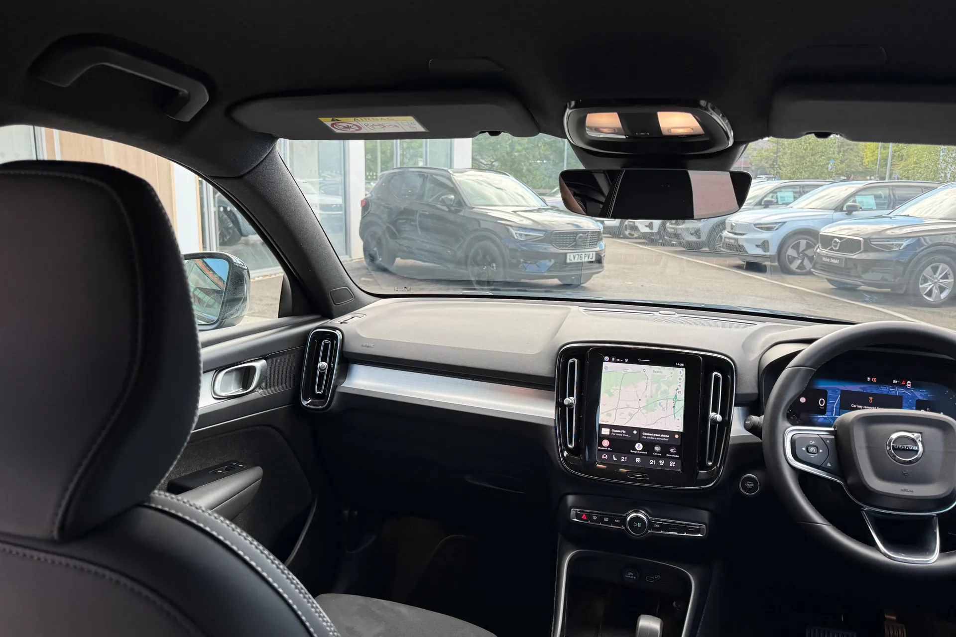 Volvo XC40 thumbnail image number 31