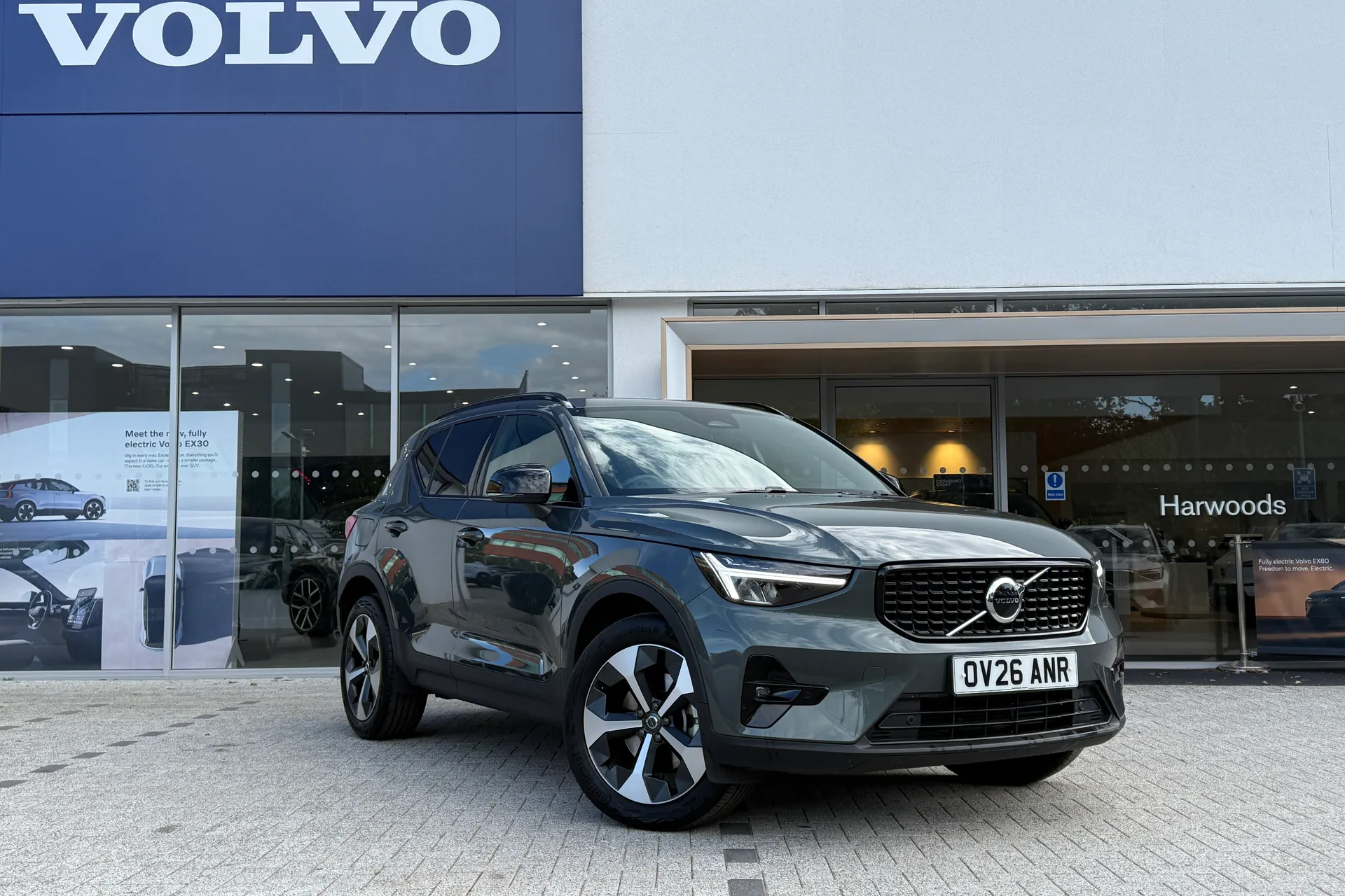 Volvo XC40 focused image