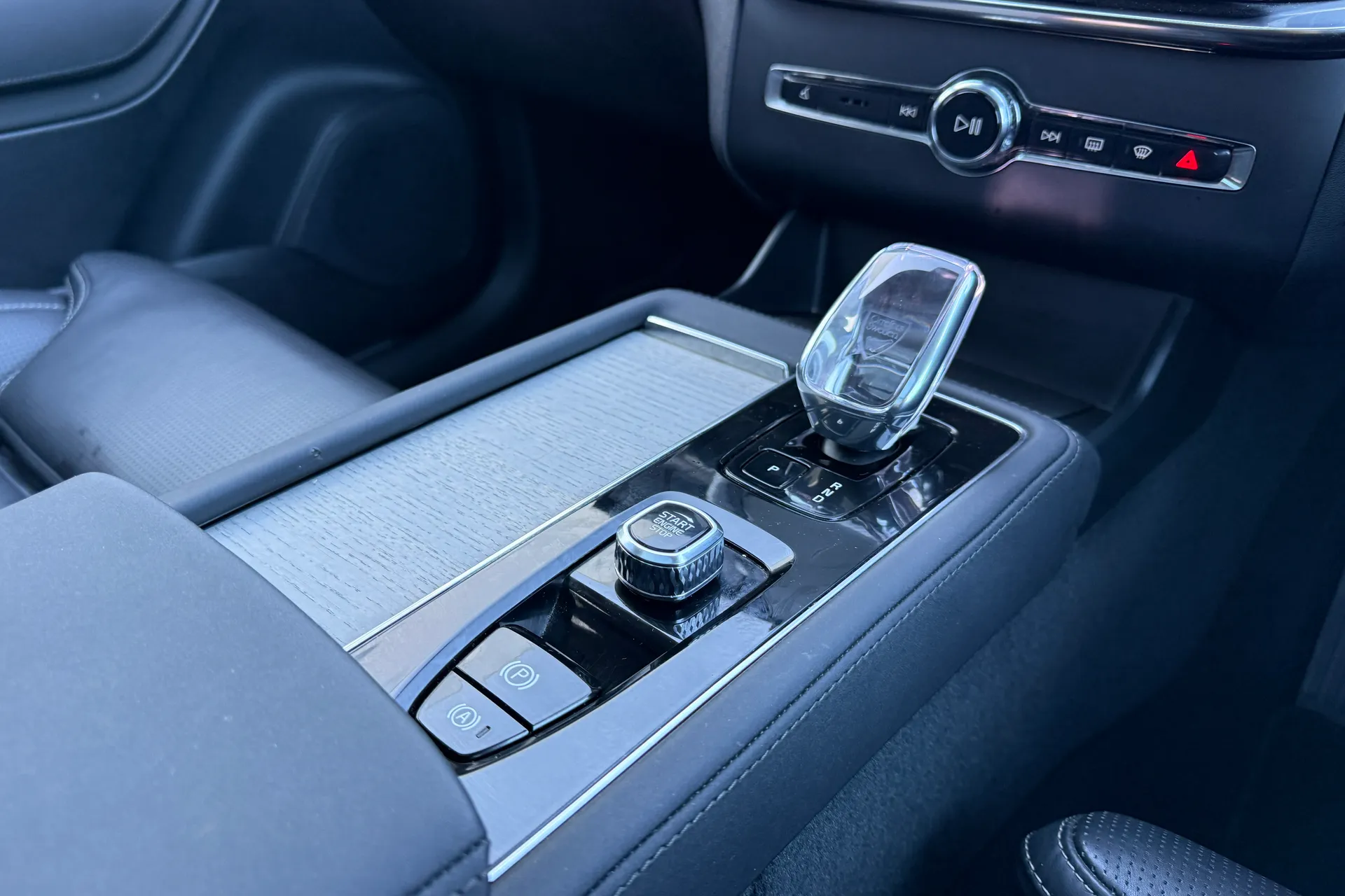 Volvo XC90 thumbnail image number 44