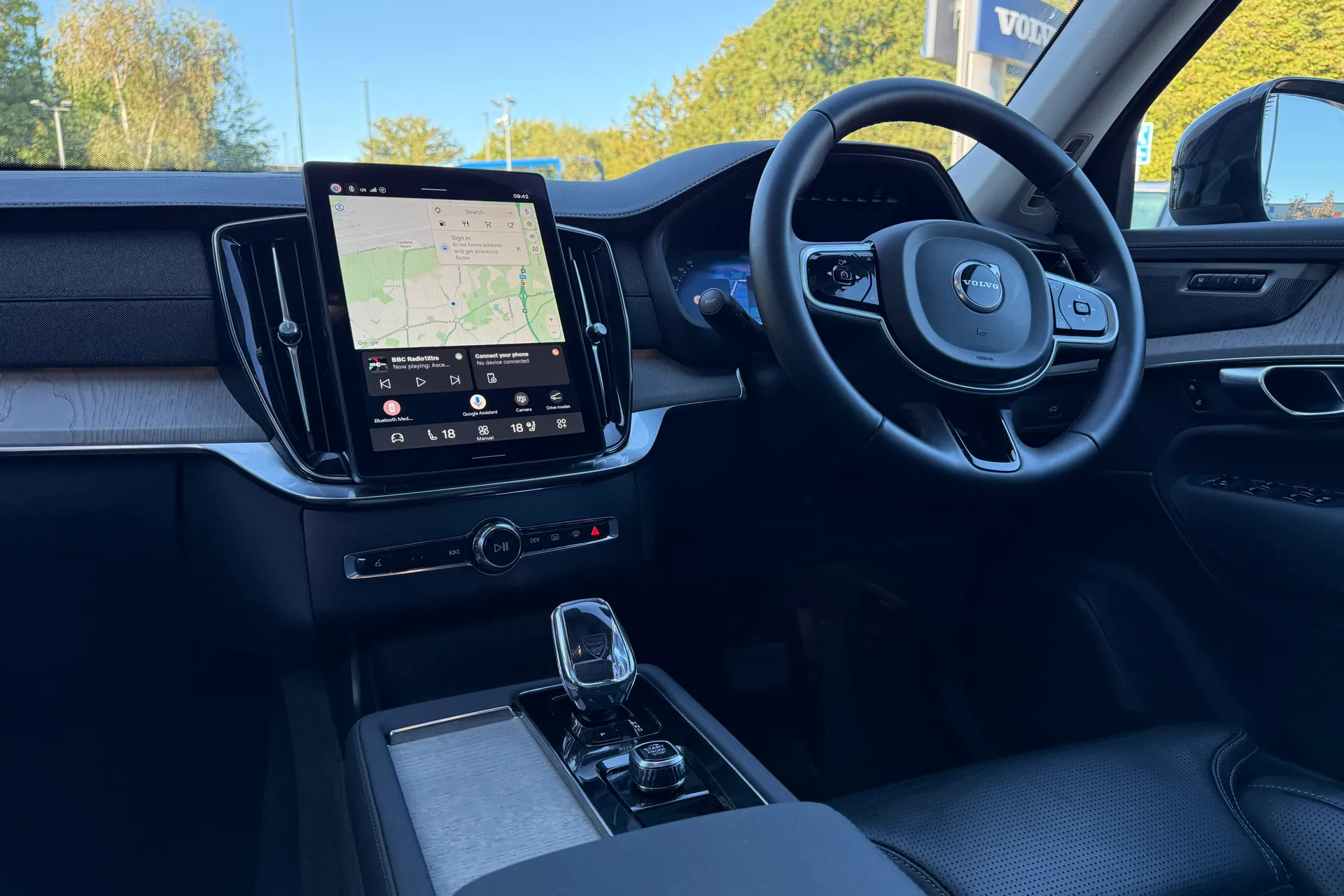 Volvo XC90 thumbnail image number 35