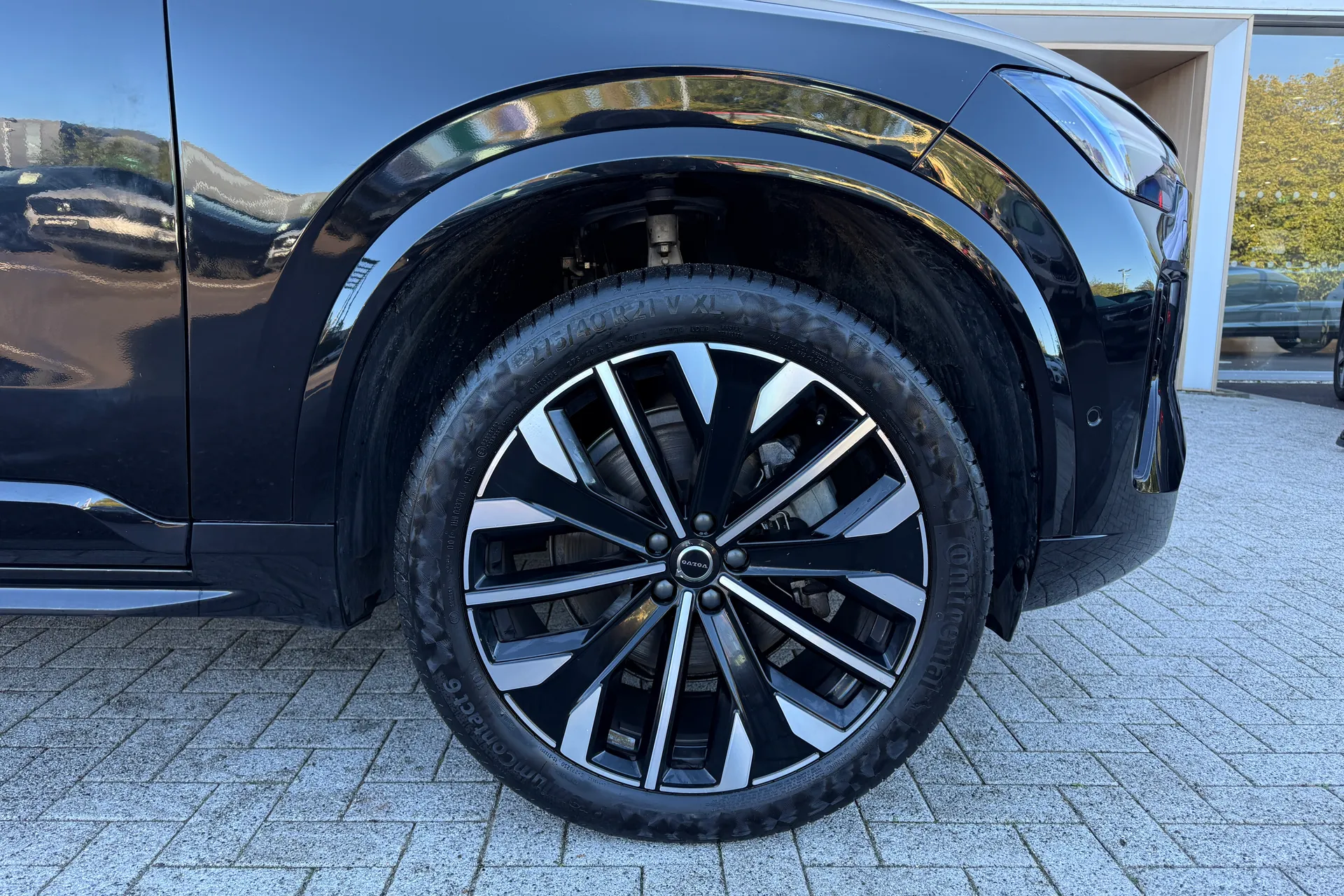 Volvo XC90 thumbnail image number 17