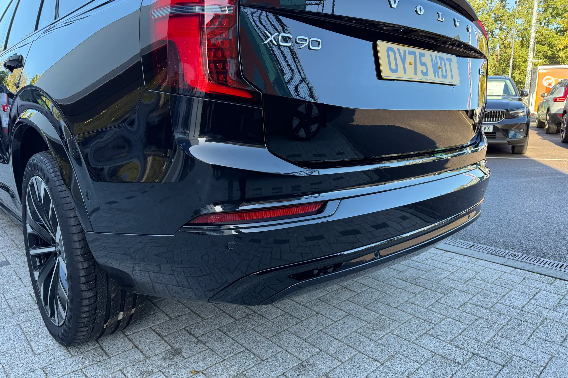 Volvo XC90 thumbnail image number 22