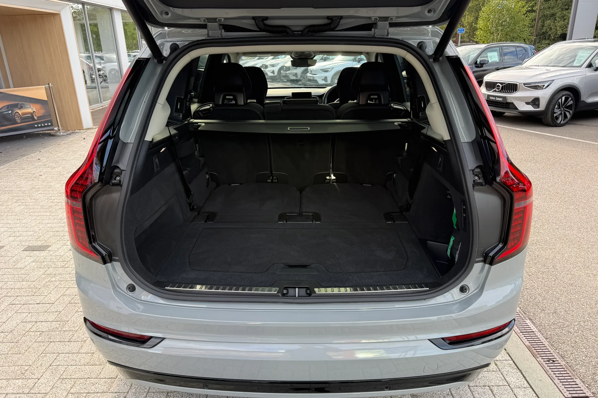 Volvo XC90 thumbnail image number 23