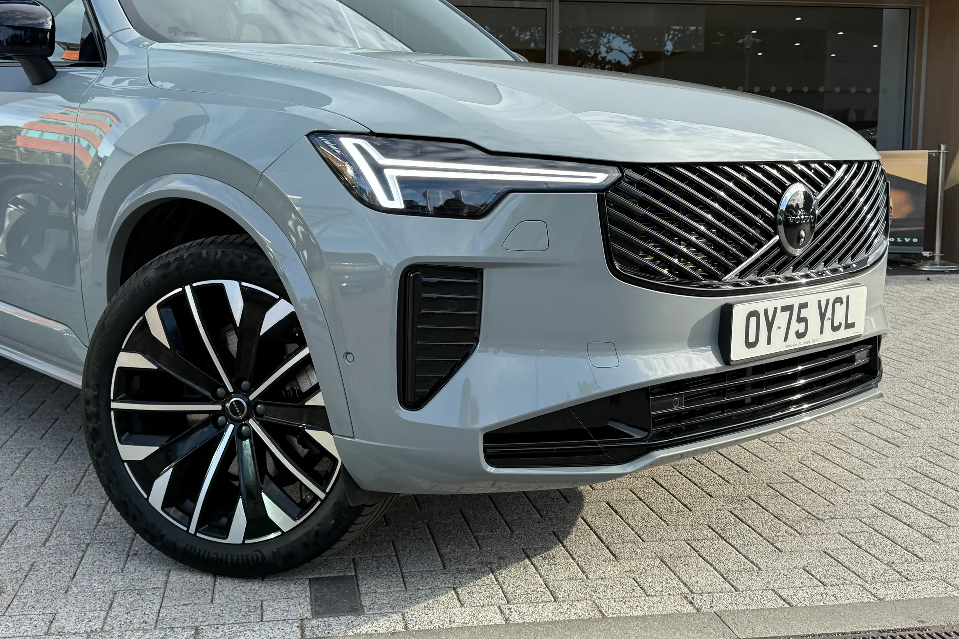 Volvo XC90 thumbnail image number 10