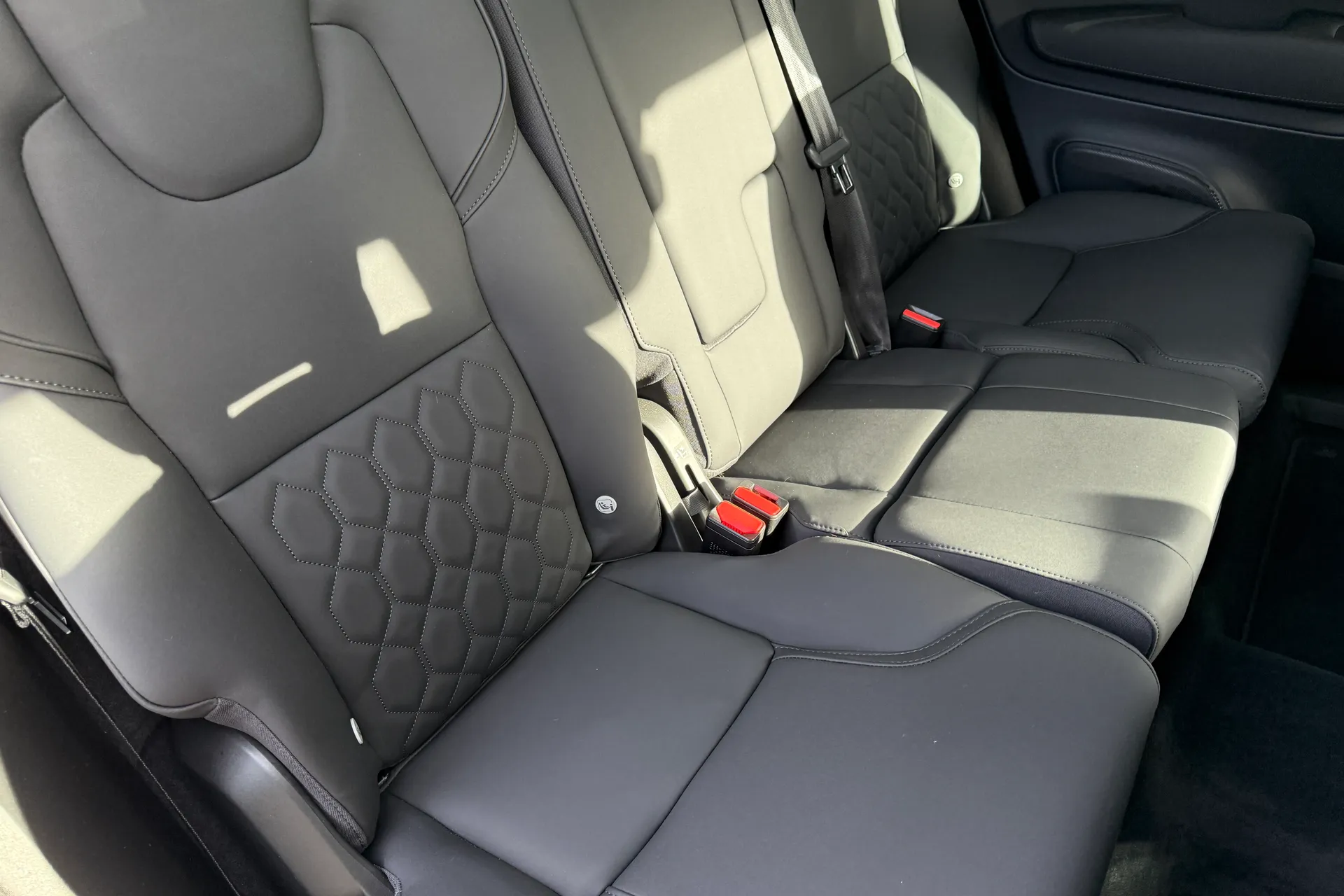 Volvo XC90 thumbnail image number 27