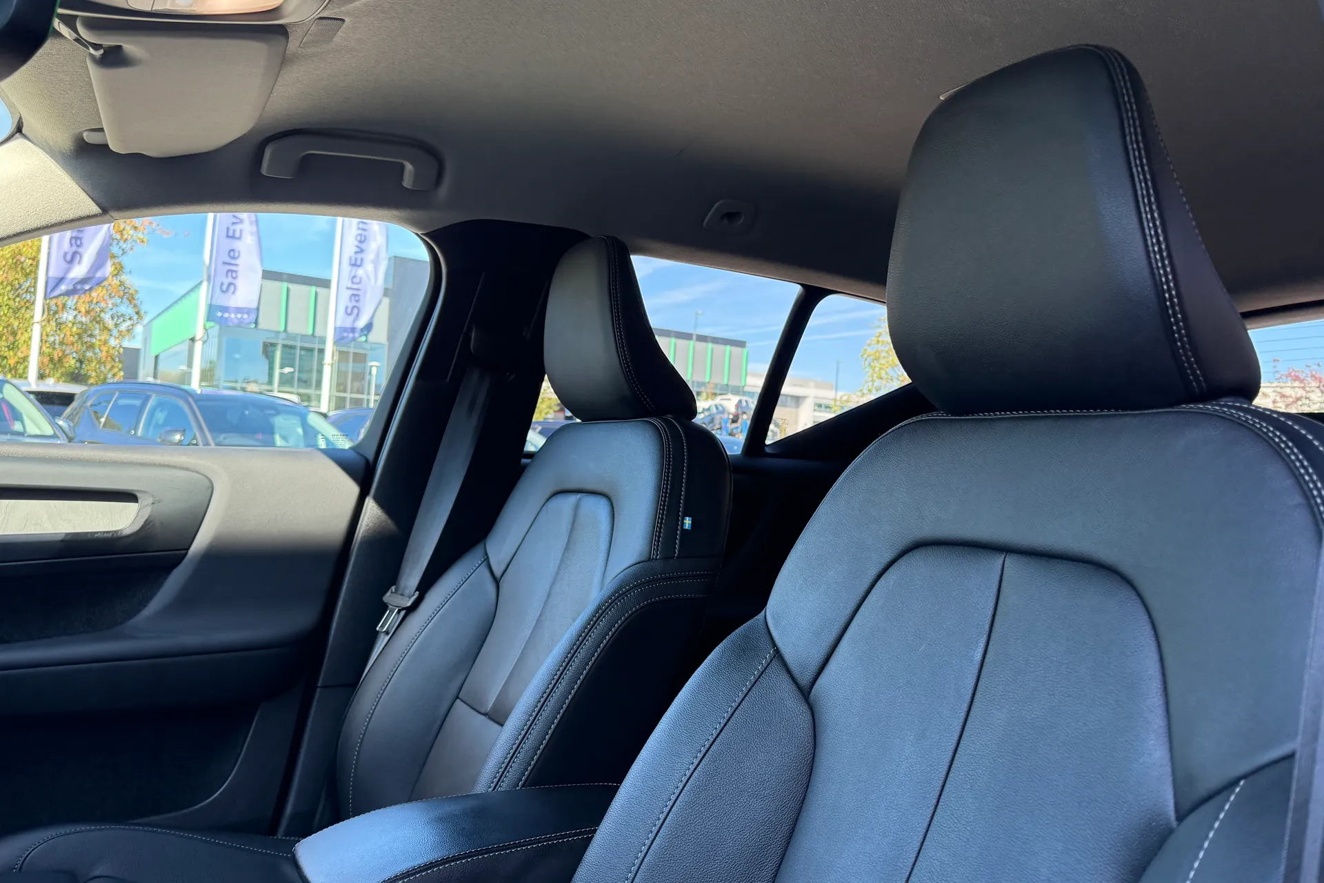 Volvo XC40 thumbnail image number 29