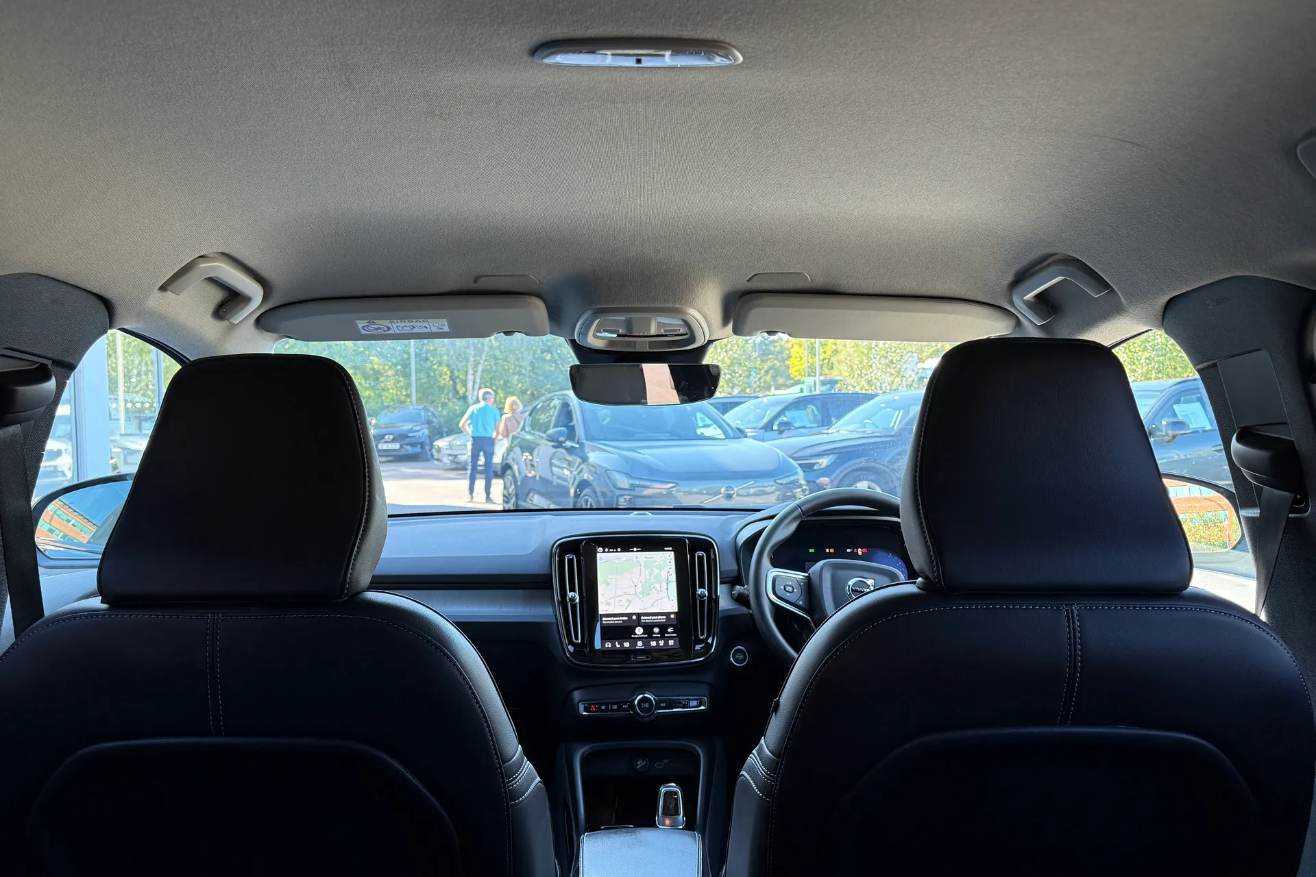 Volvo XC40 thumbnail image number 22