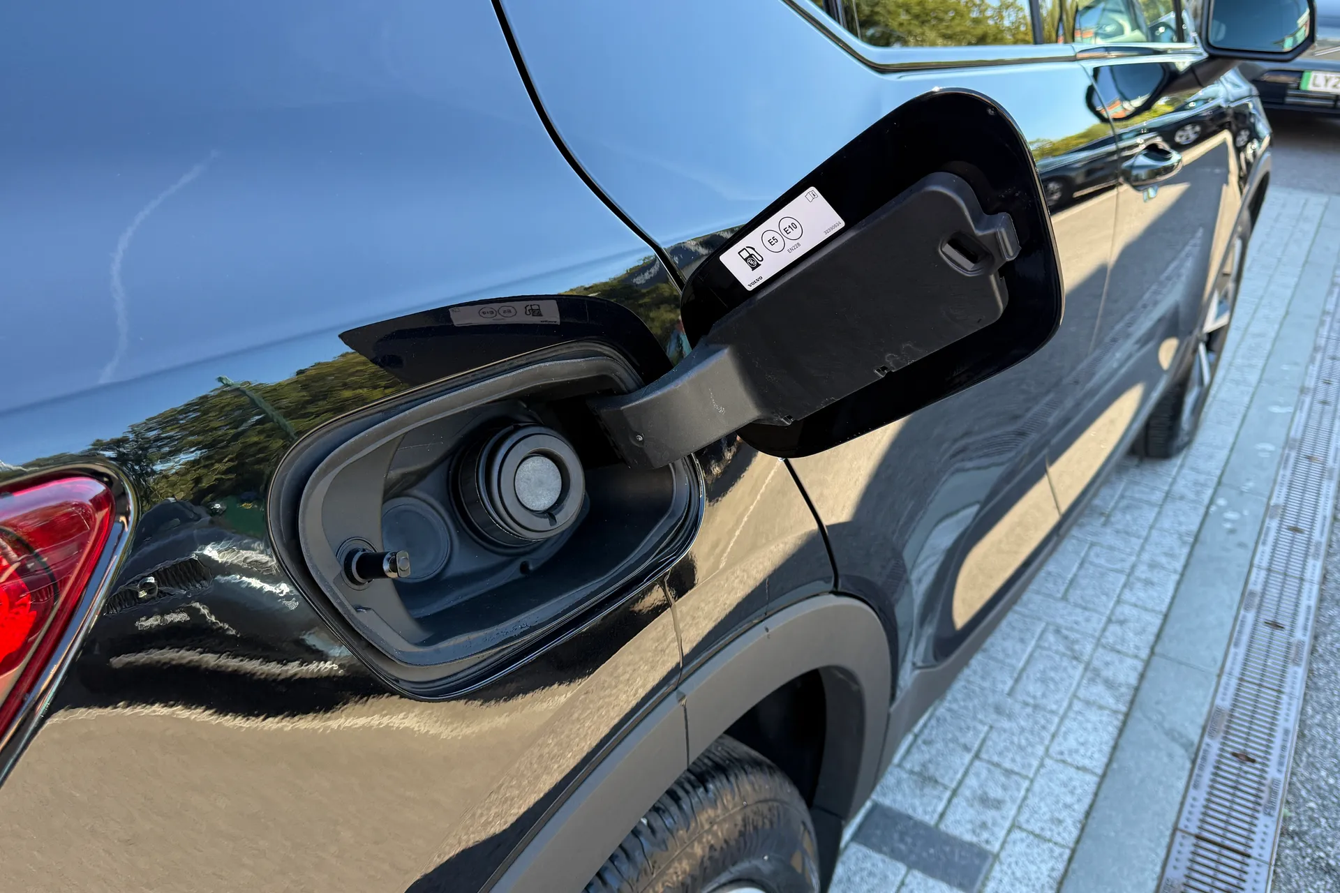 Volvo XC40 thumbnail image number 16