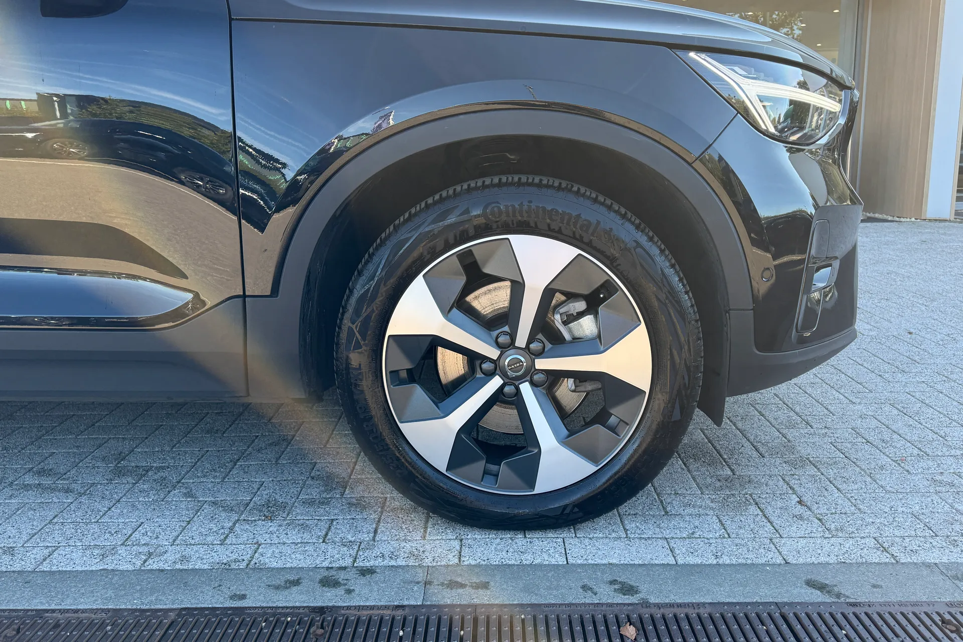 Volvo XC40 thumbnail image number 14