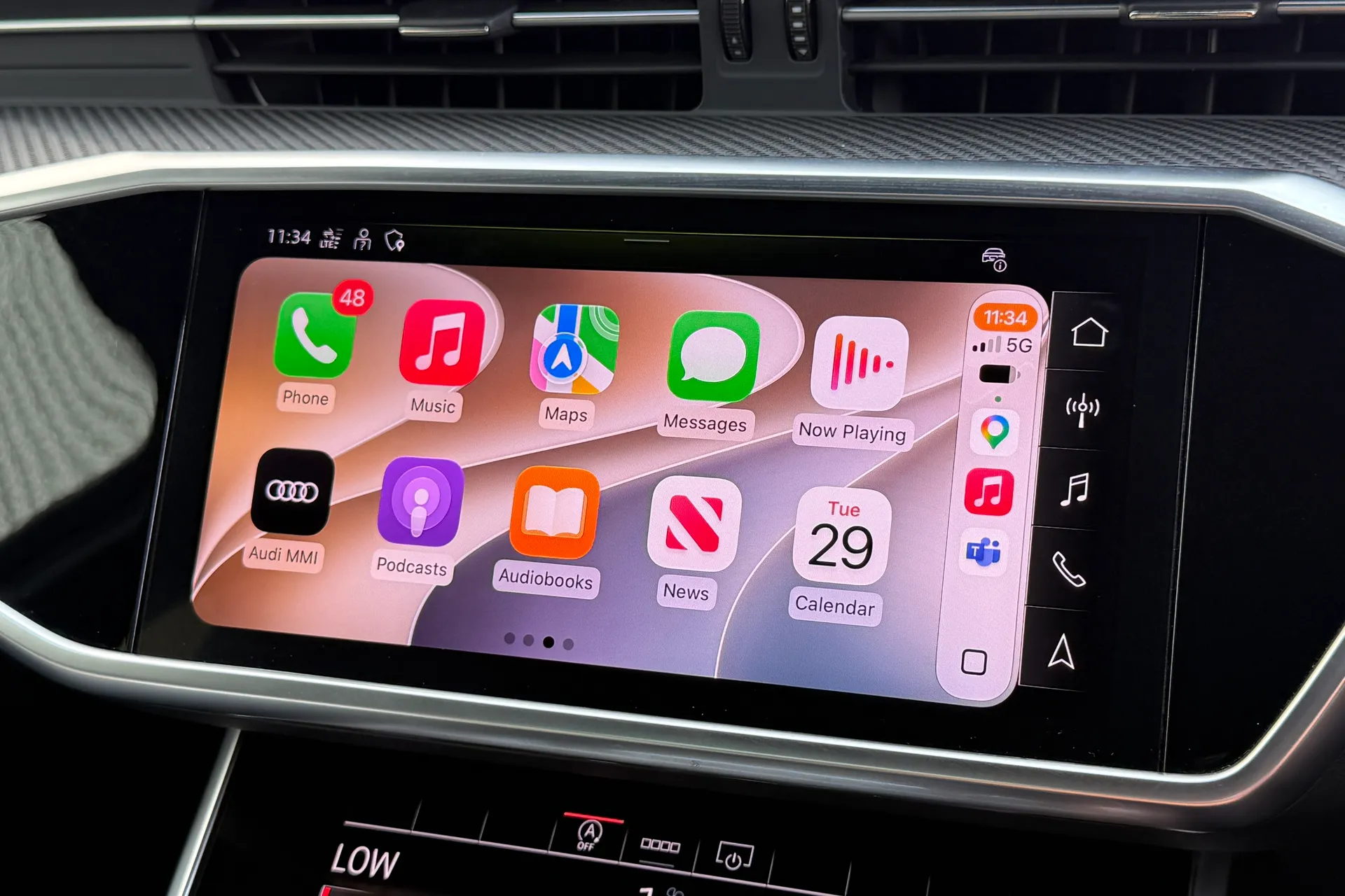 Audi A6 thumbnail image number 9