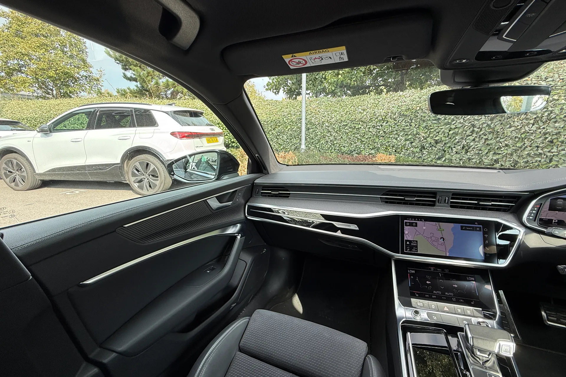 Audi A6 thumbnail image number 43