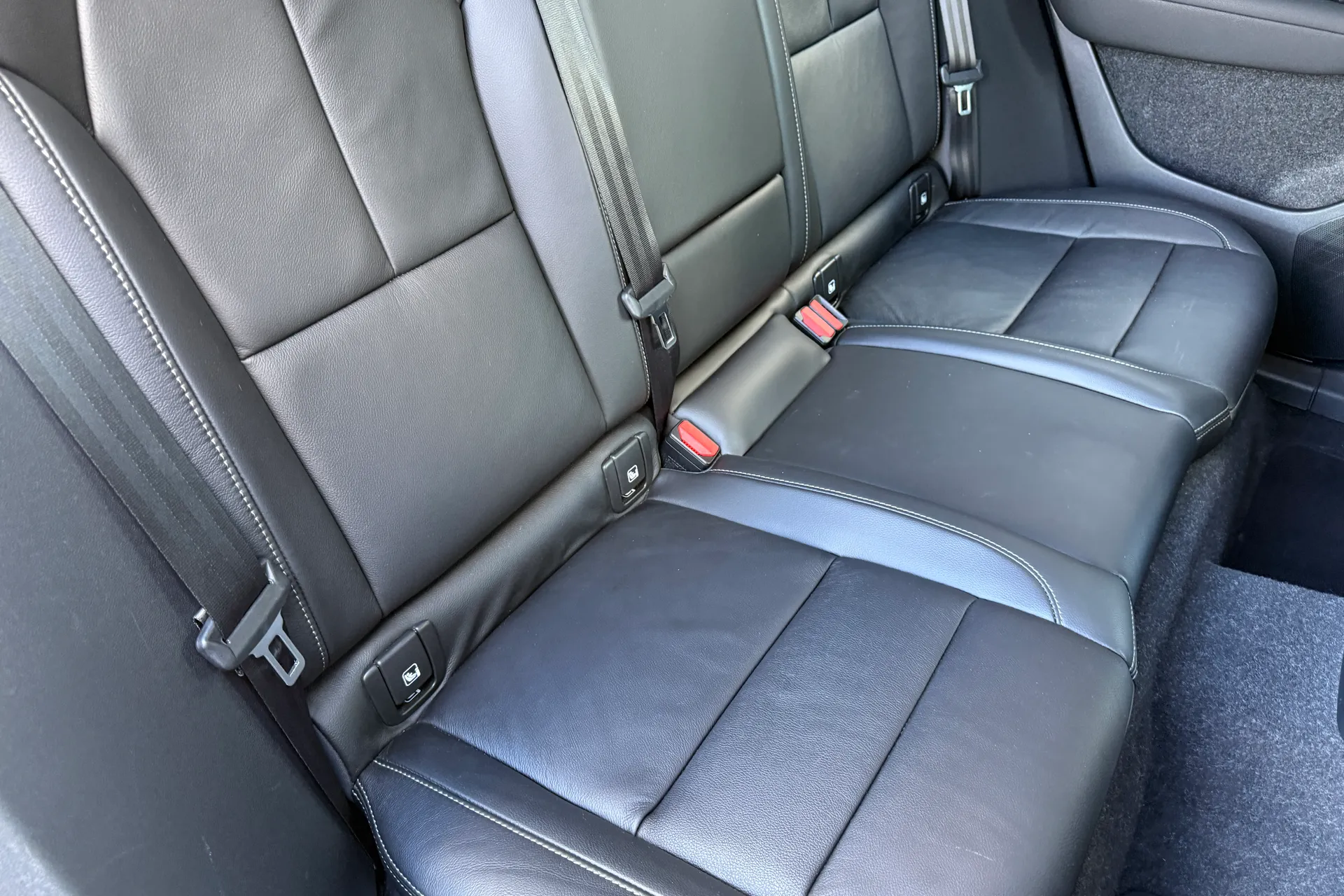 Volvo XC40 thumbnail image number 25