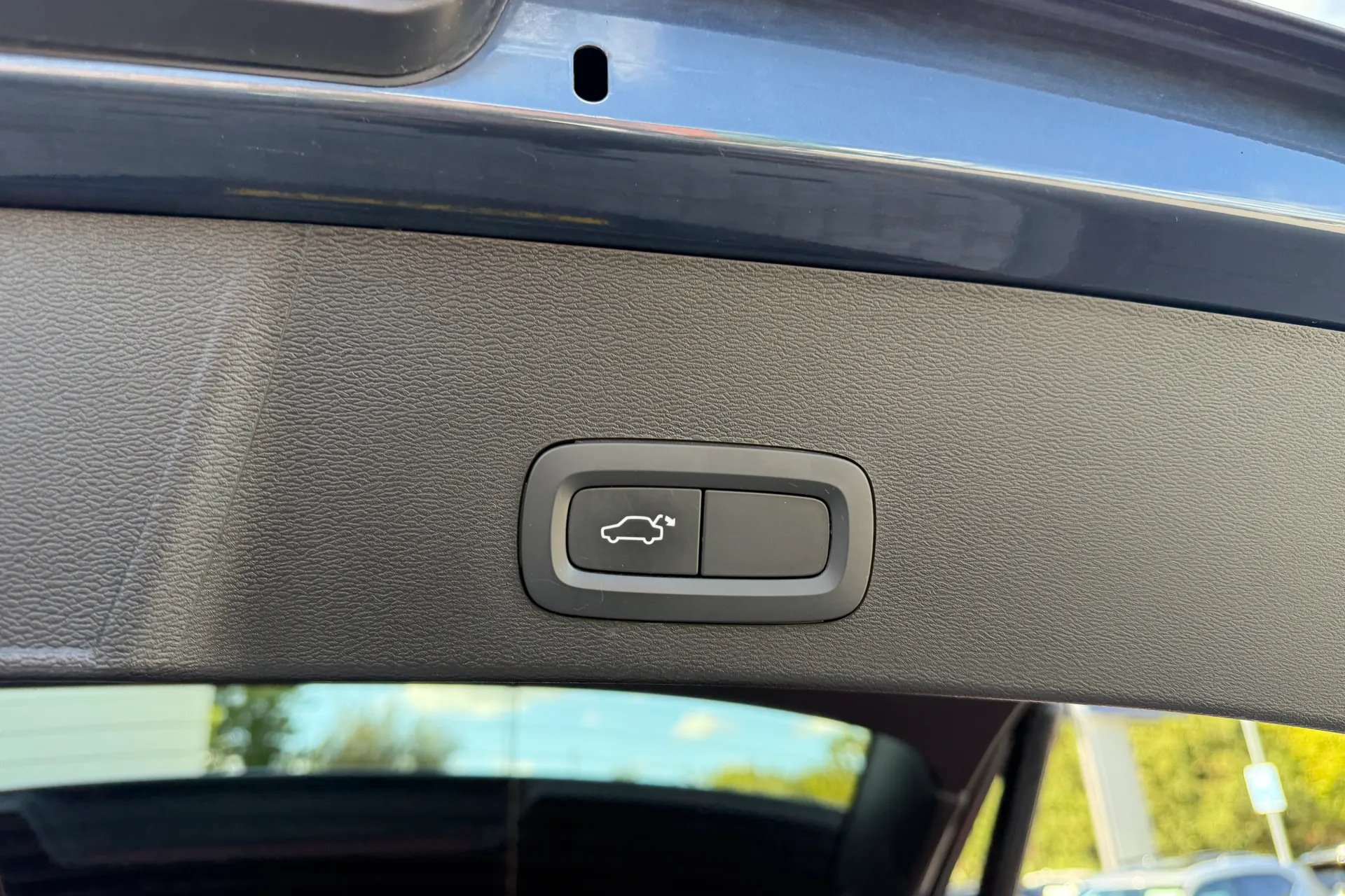 Volvo XC40 thumbnail image number 20