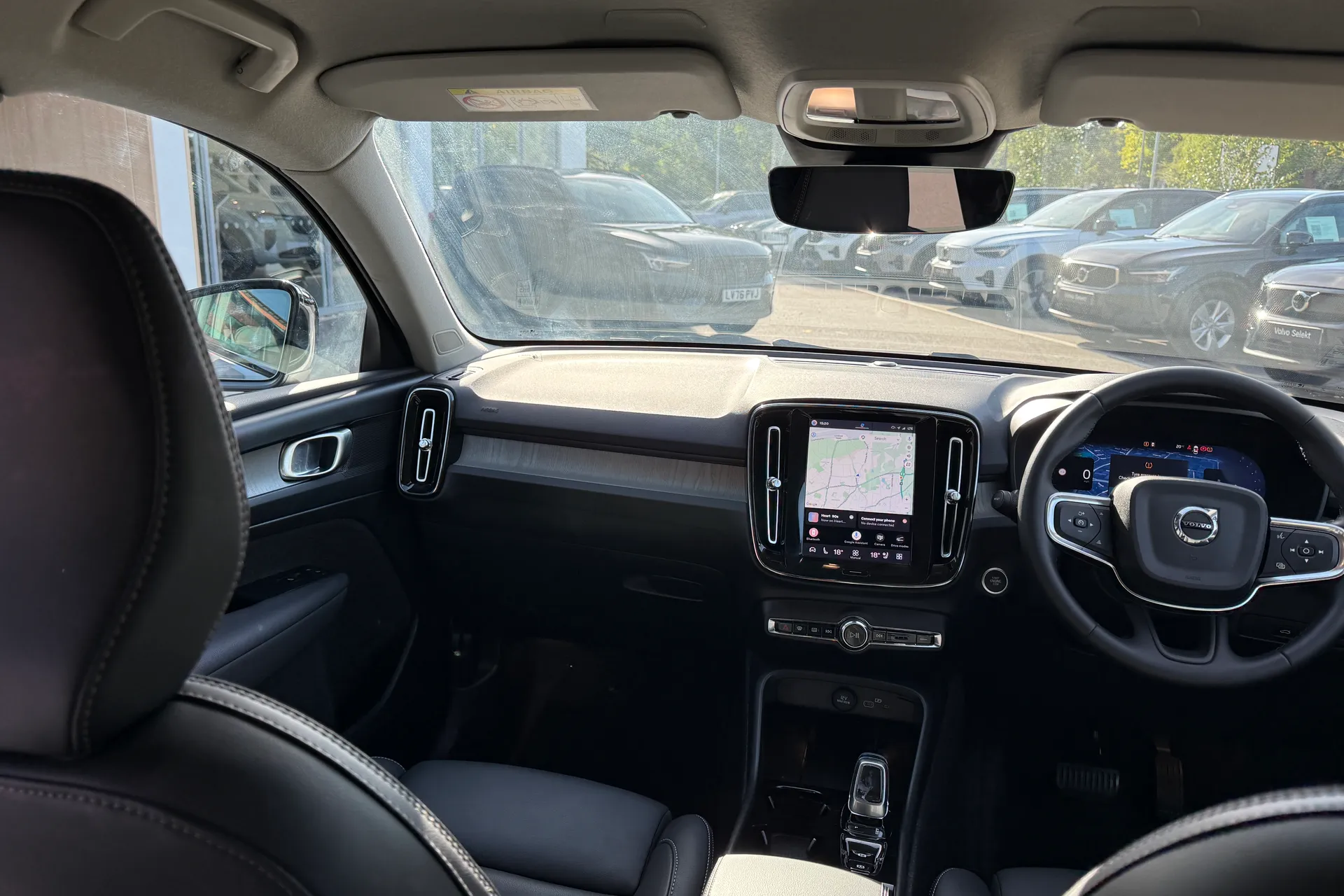 Volvo XC40 thumbnail image number 31