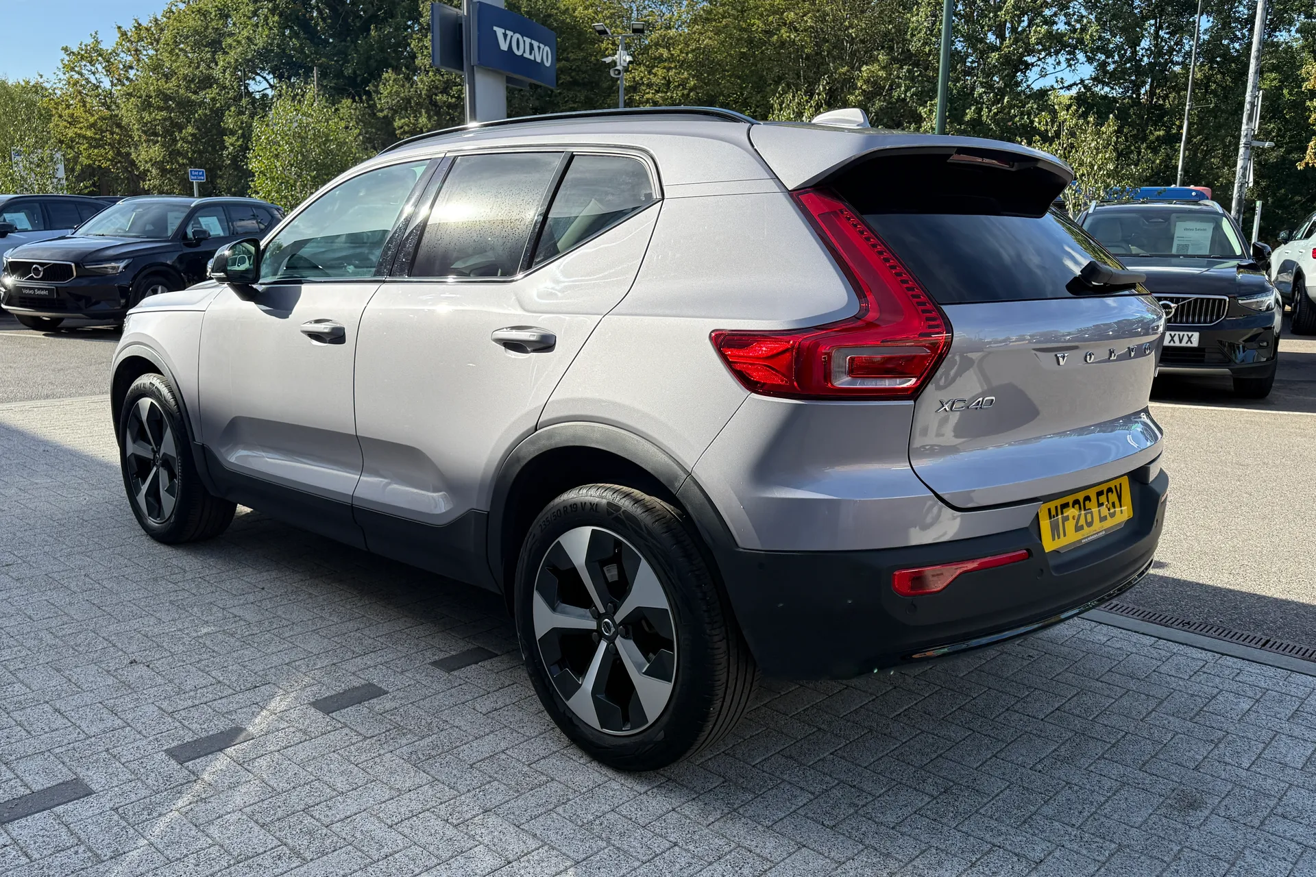 Volvo XC40 thumbnail image number 10