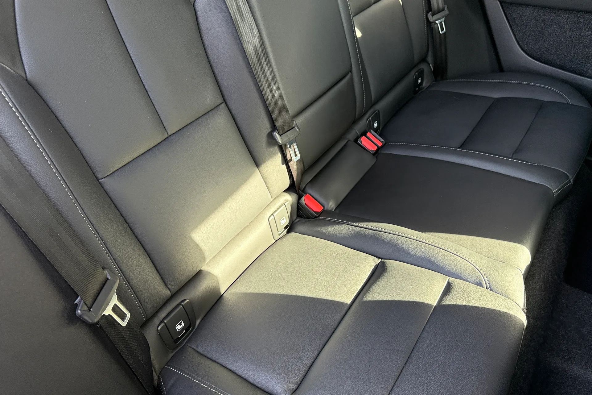 Volvo XC40 thumbnail image number 25