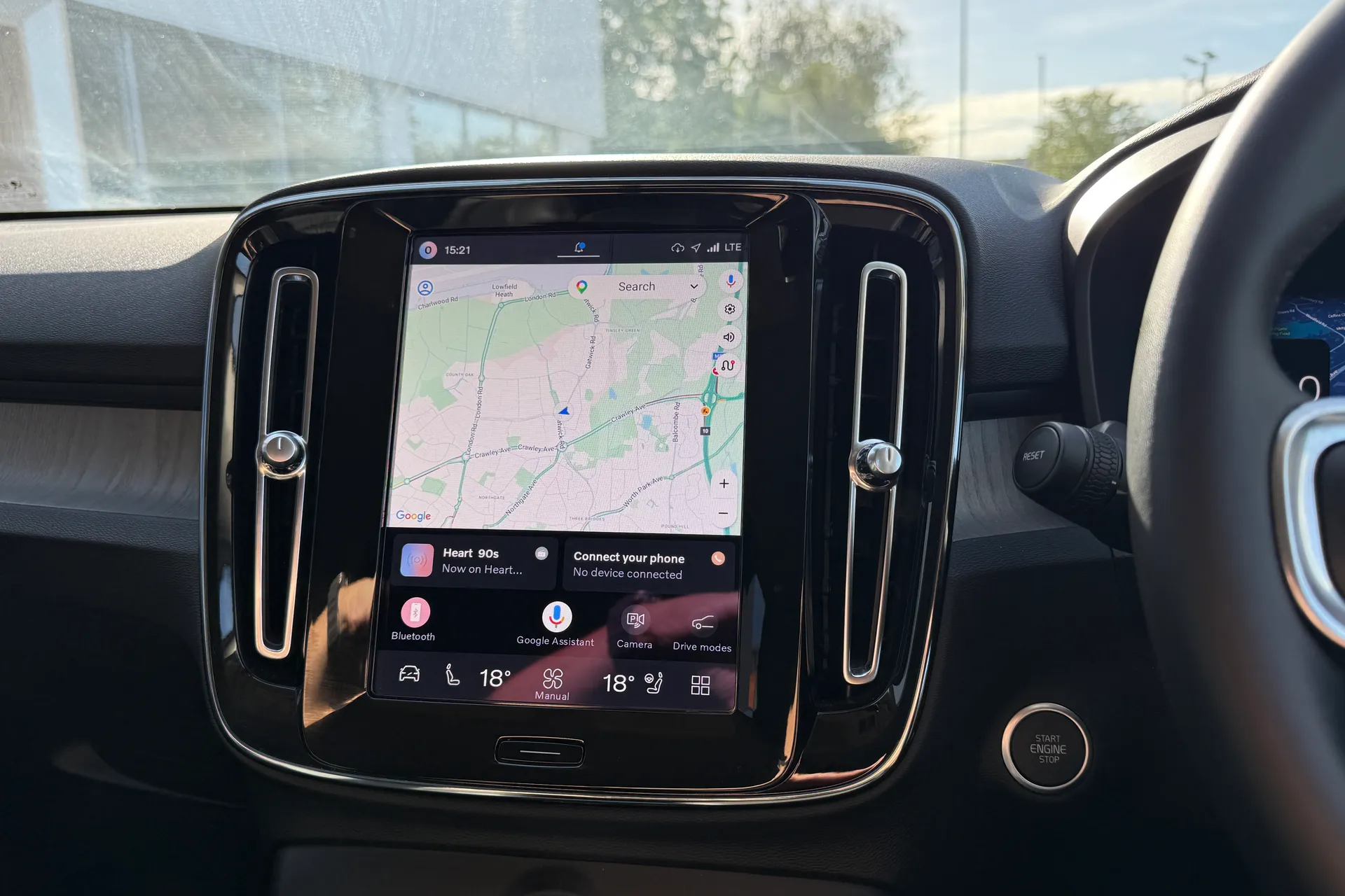 Volvo XC40 thumbnail image number 5