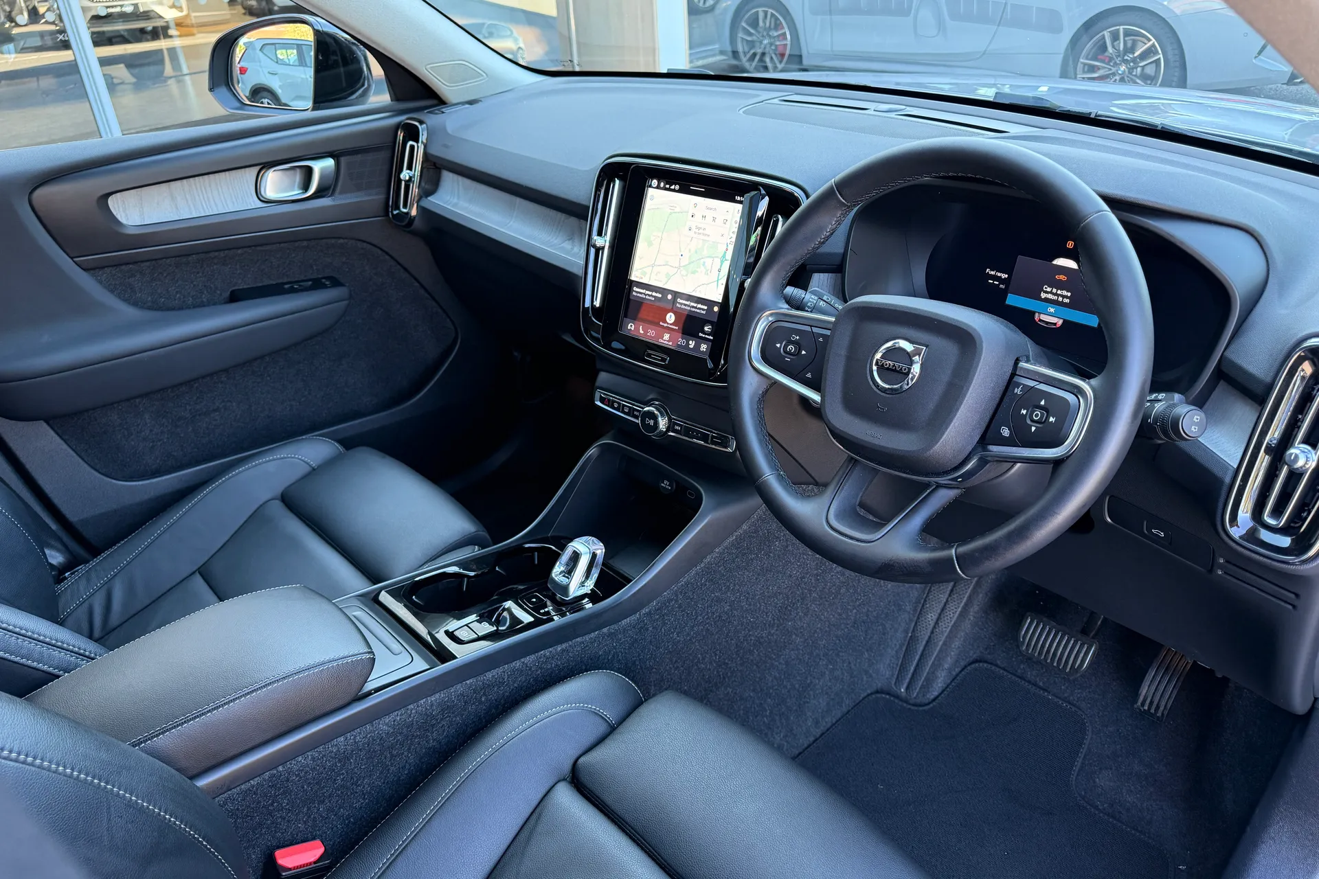 Volvo XC40 thumbnail image number 6