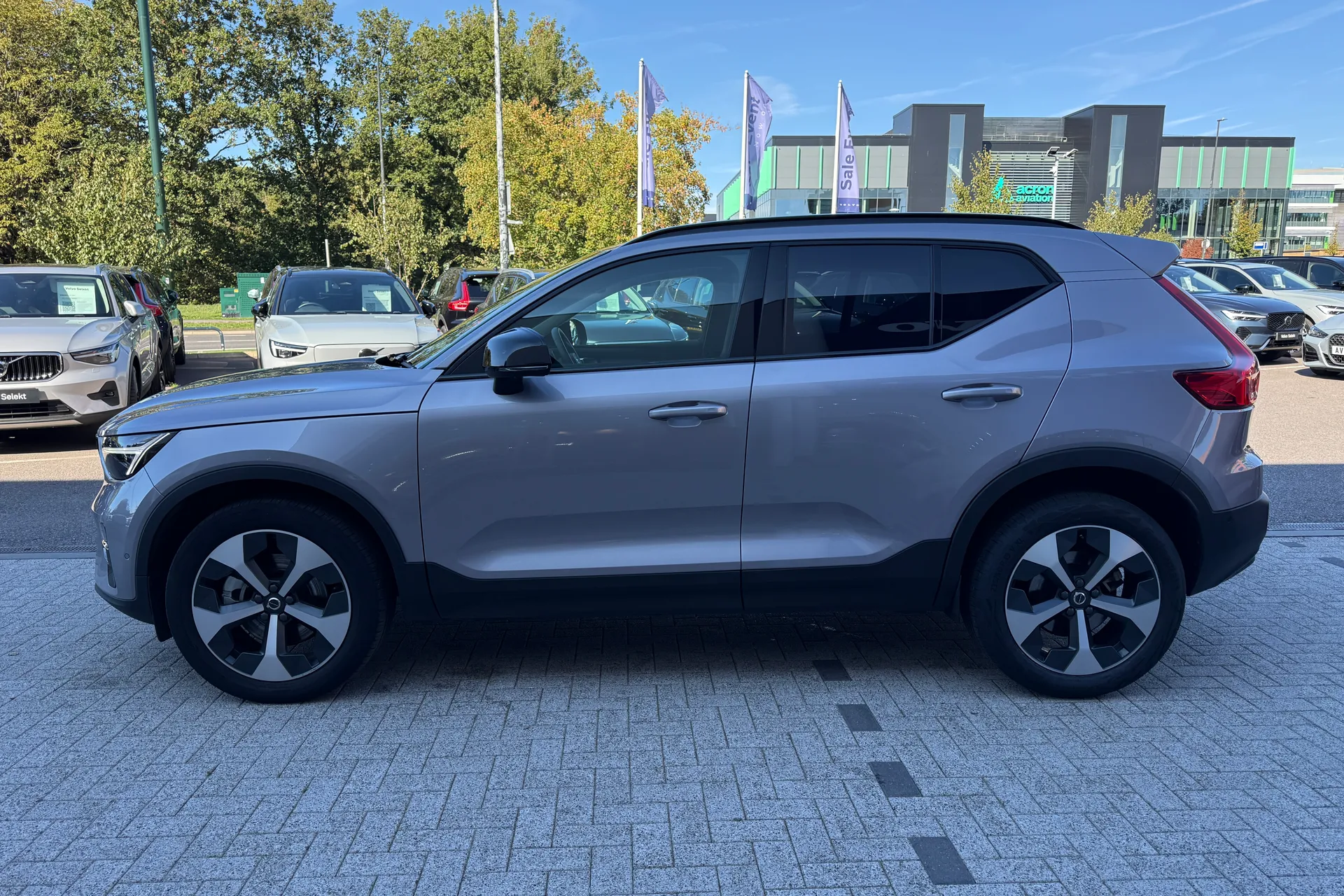 Volvo XC40 thumbnail image number 11