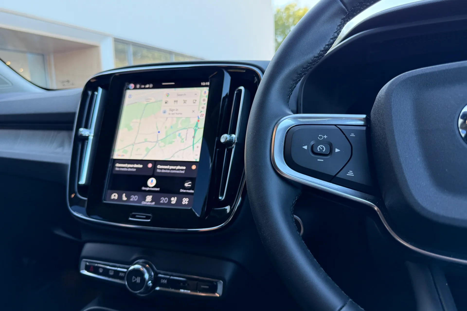 Volvo XC40 thumbnail image number 35