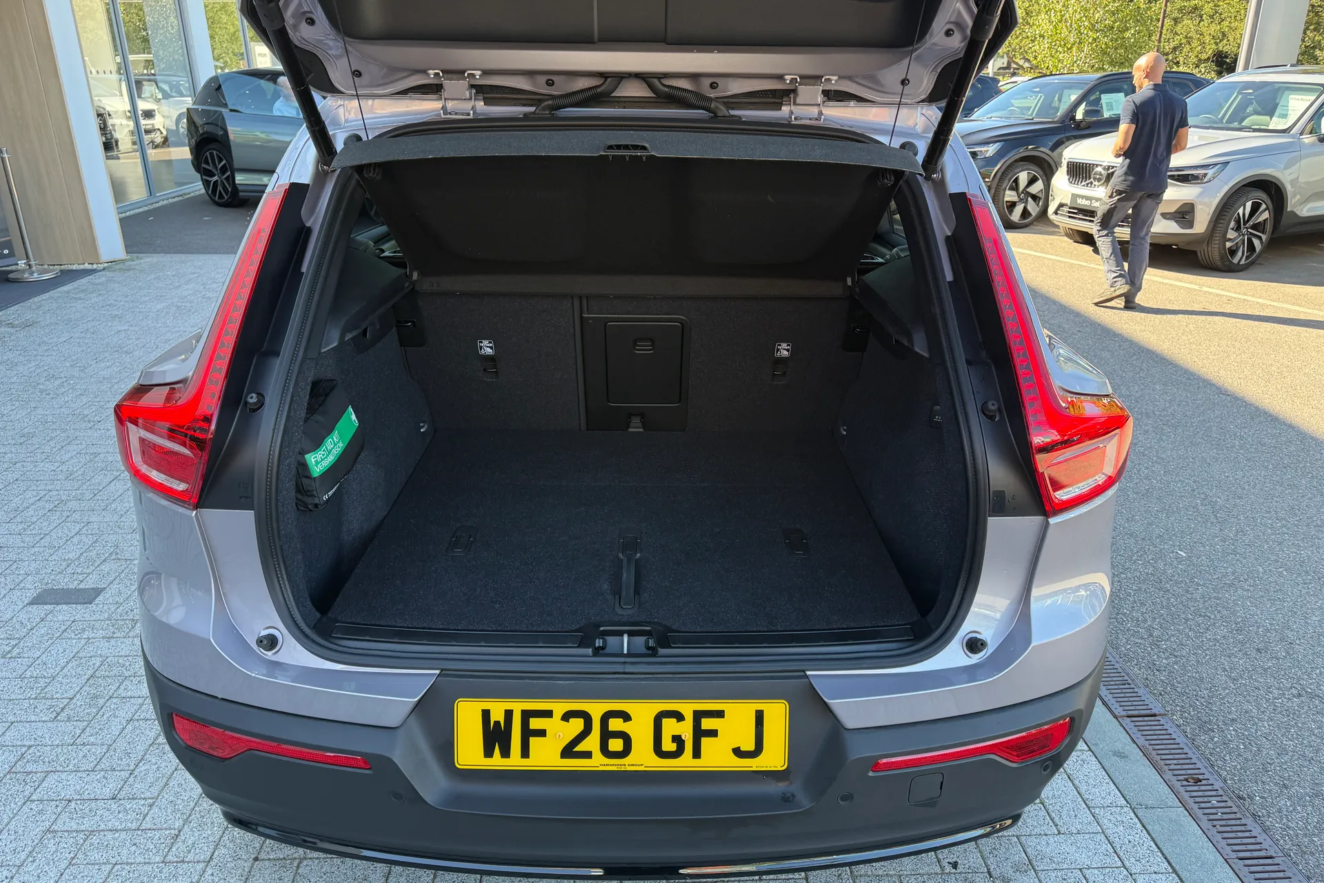 Volvo XC40 thumbnail image number 20